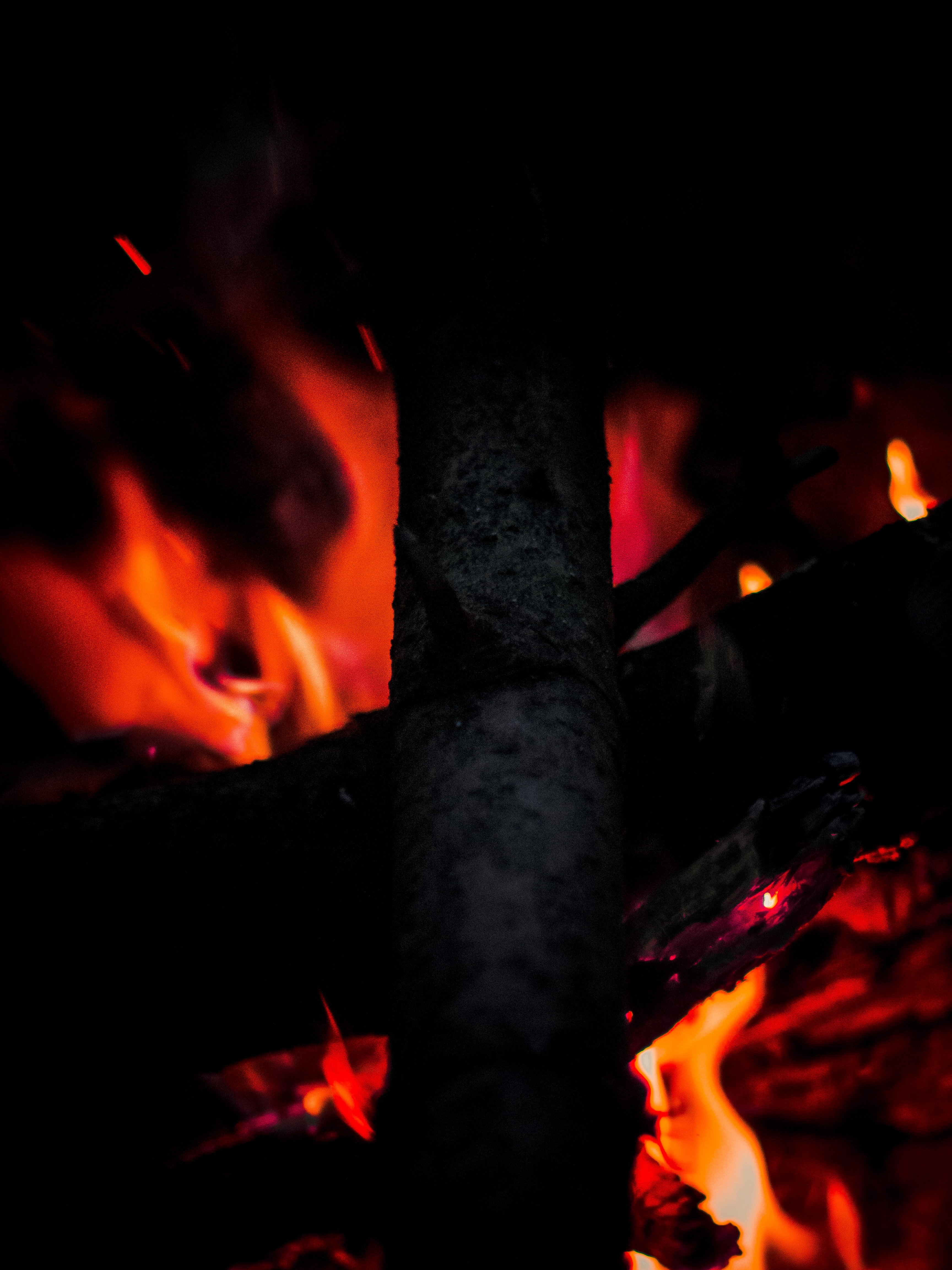 89661壁紙のダウンロード火災, たき火, 闇, 暗い, 薪, 熱-スクリーンセーバーと写真を無料で