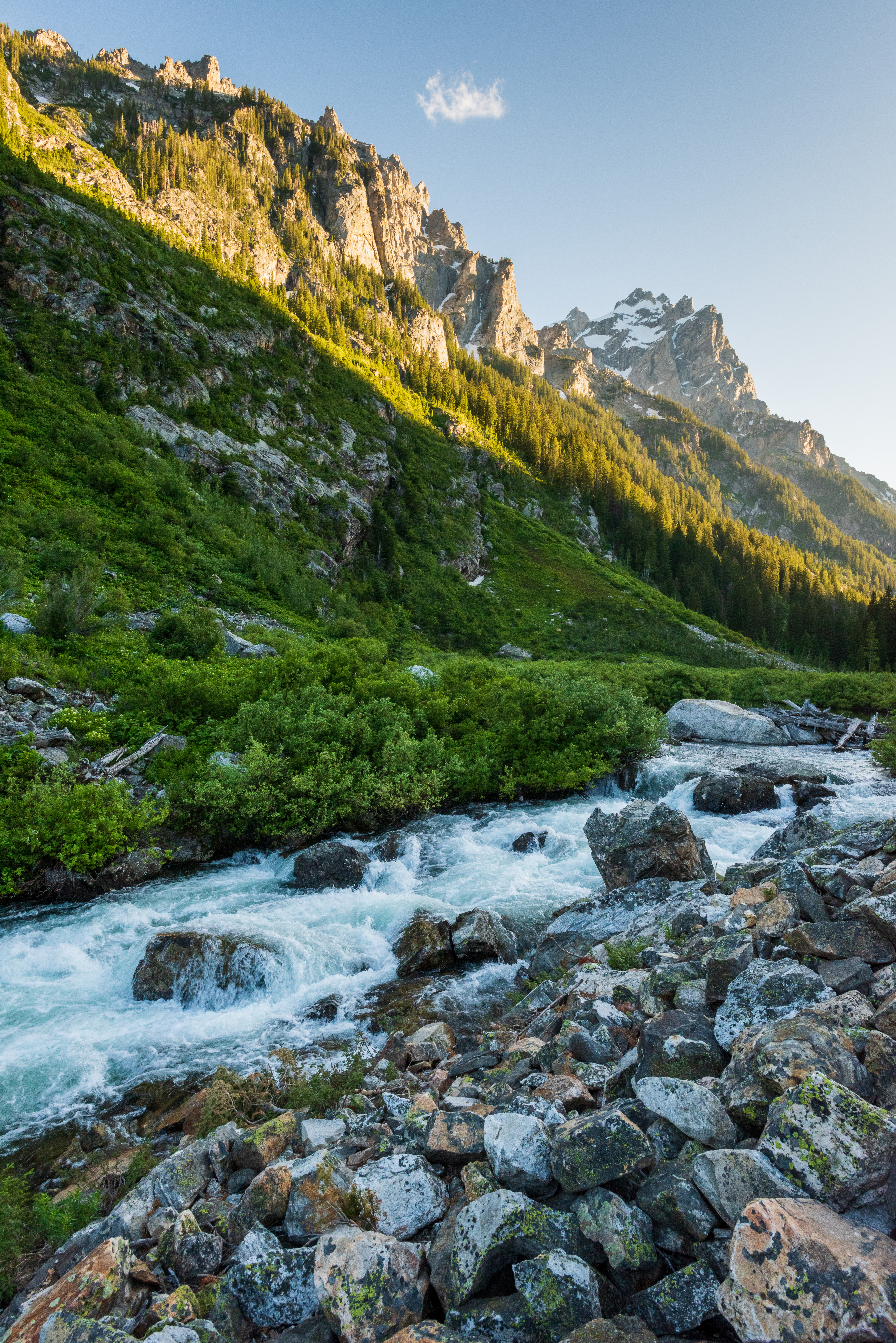 PCデスクトップに自然, 川, 木, ストーンズ, 山脈画像を無料でダウンロード