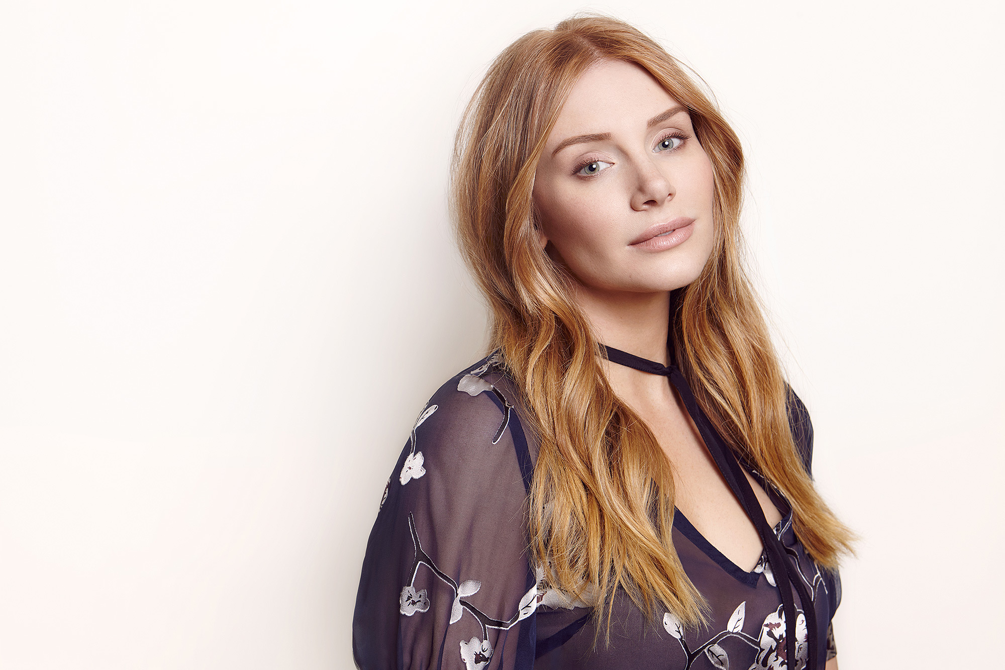 Free download wallpaper Redhead, Celebrity, Actress, Bryce Dallas Howard on your PC desktop
