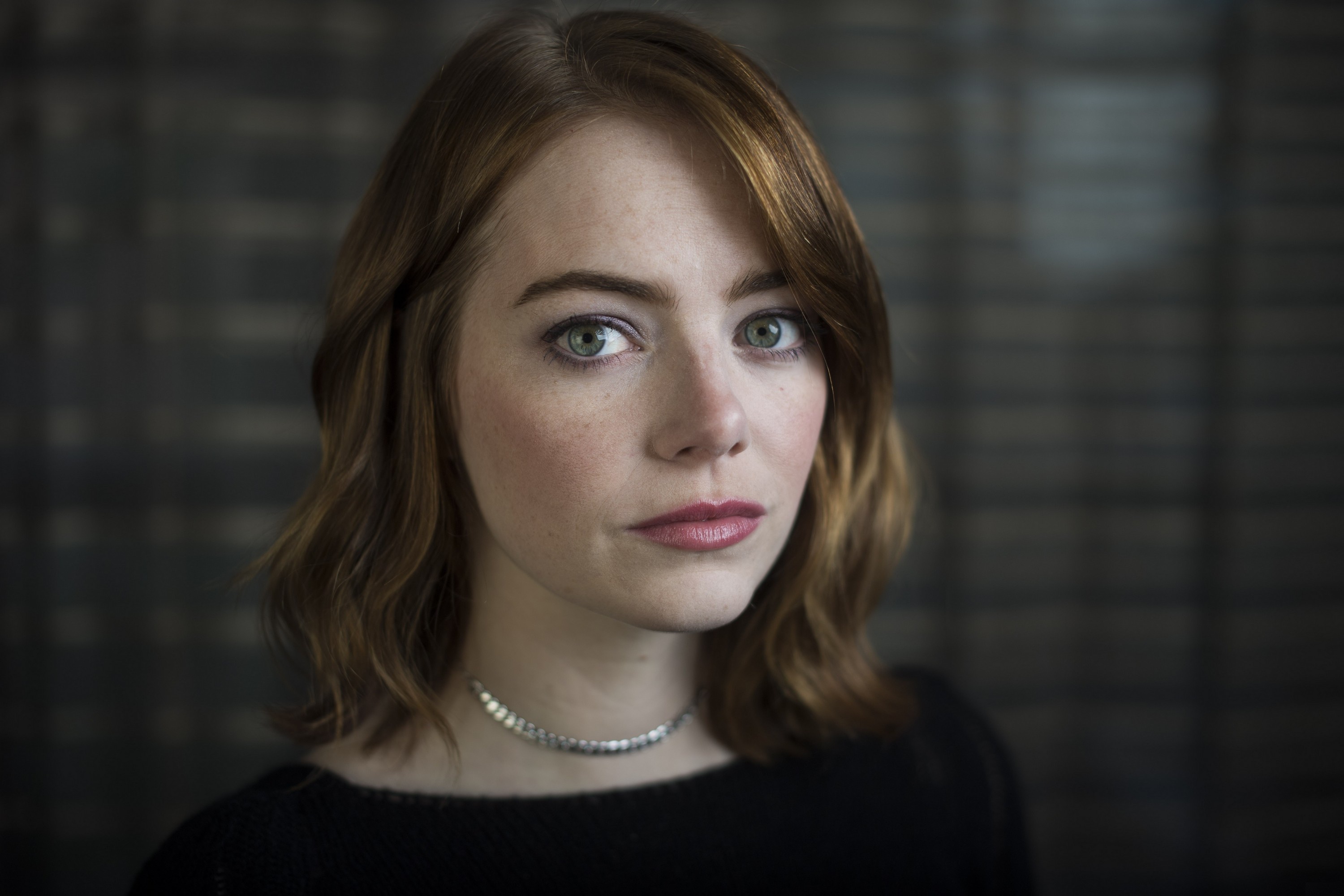 Free download wallpaper Emma Stone, Redhead, Face, Green Eyes, American, Celebrity, Actress on your PC desktop