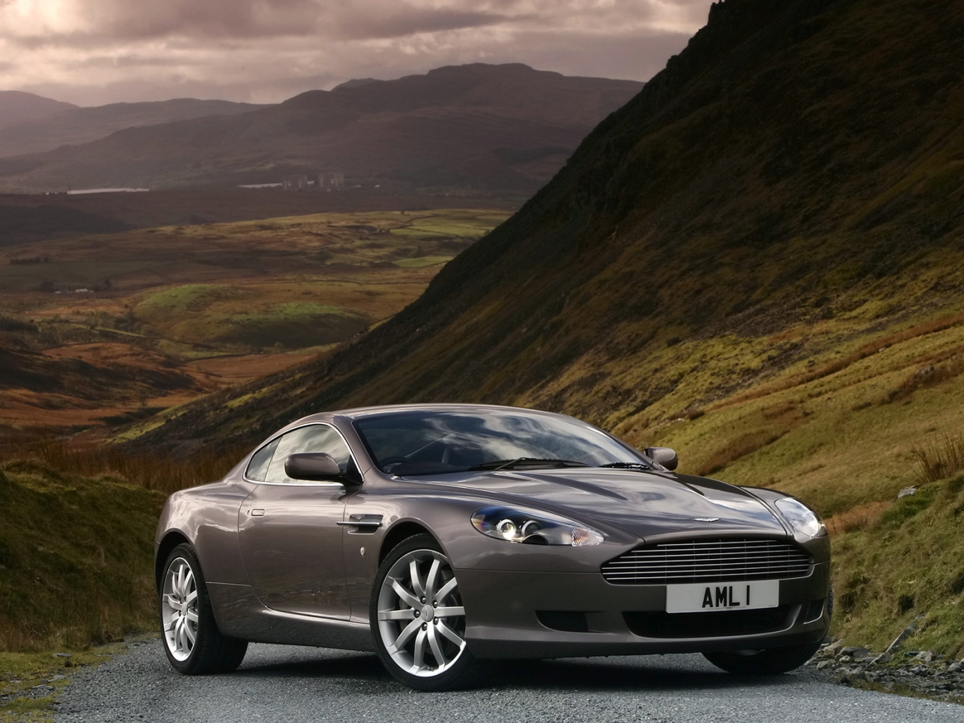 Descarga gratuita de fondo de pantalla para móvil de Aston Martin, Automóvil, Transporte.