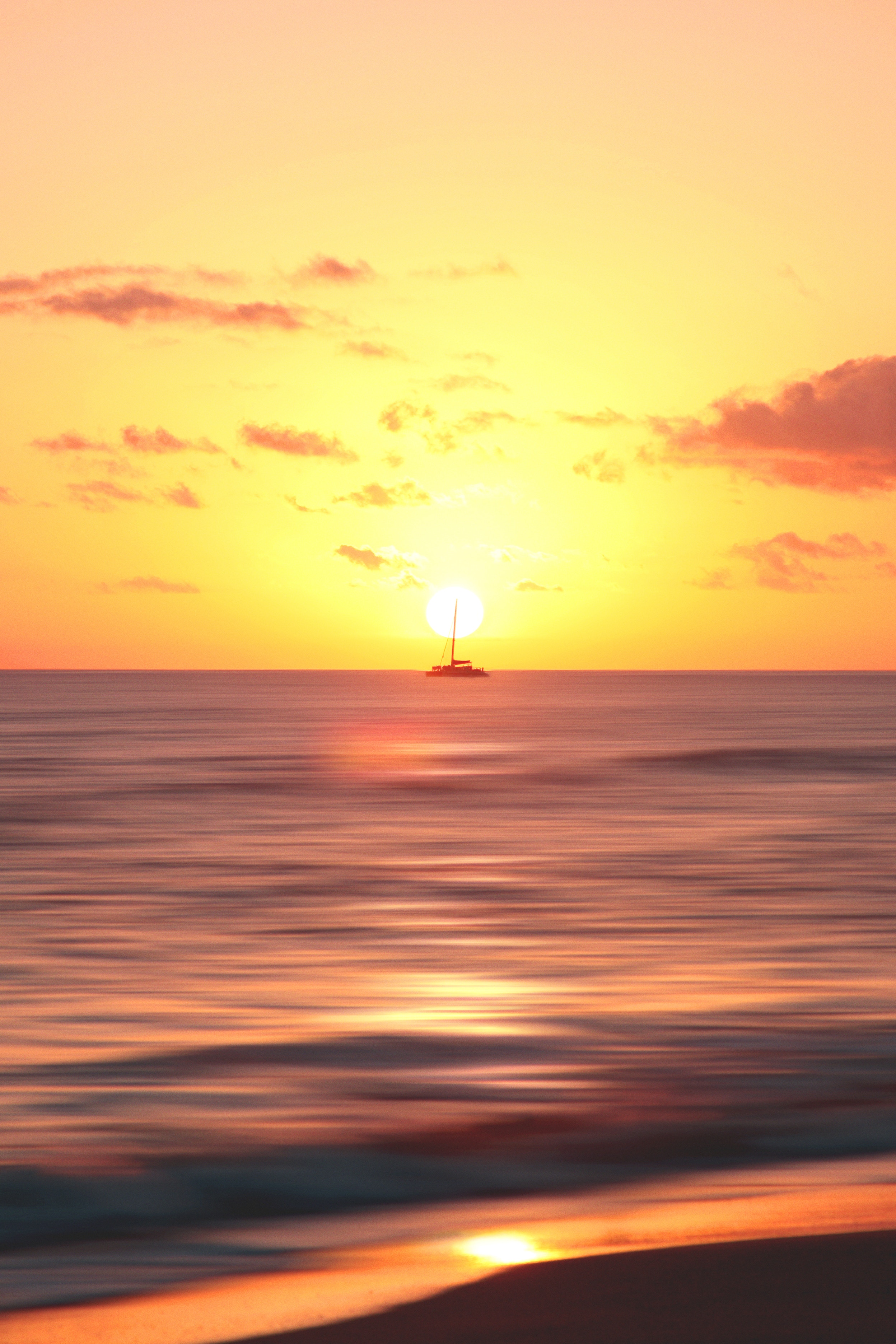 Download mobile wallpaper Horizon, Nature, Sea, Dawn, Ship for free.