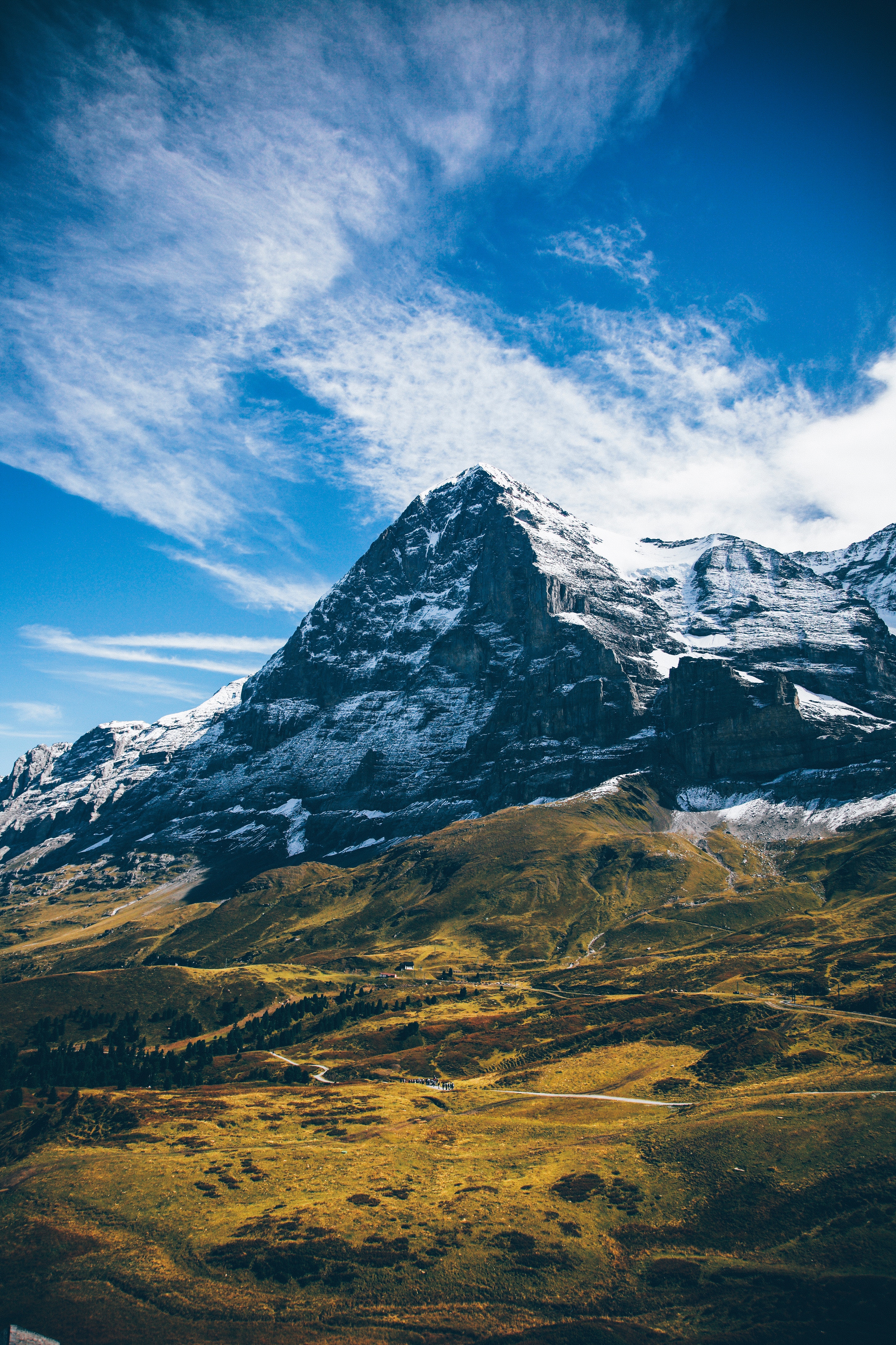 Die besten Grindelwald-Hintergründe für den Telefonbildschirm