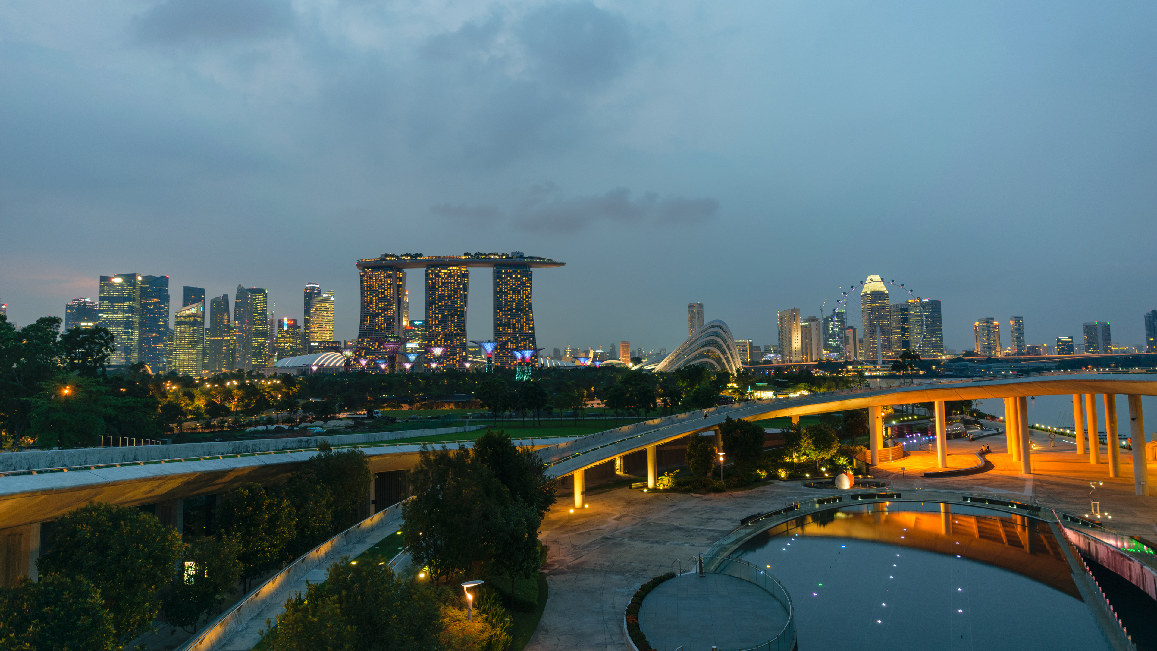 661236 télécharger le fond d'écran construction humaine, marina bay sands, bâtiment, nuit, singapour - économiseurs d'écran et images gratuitement