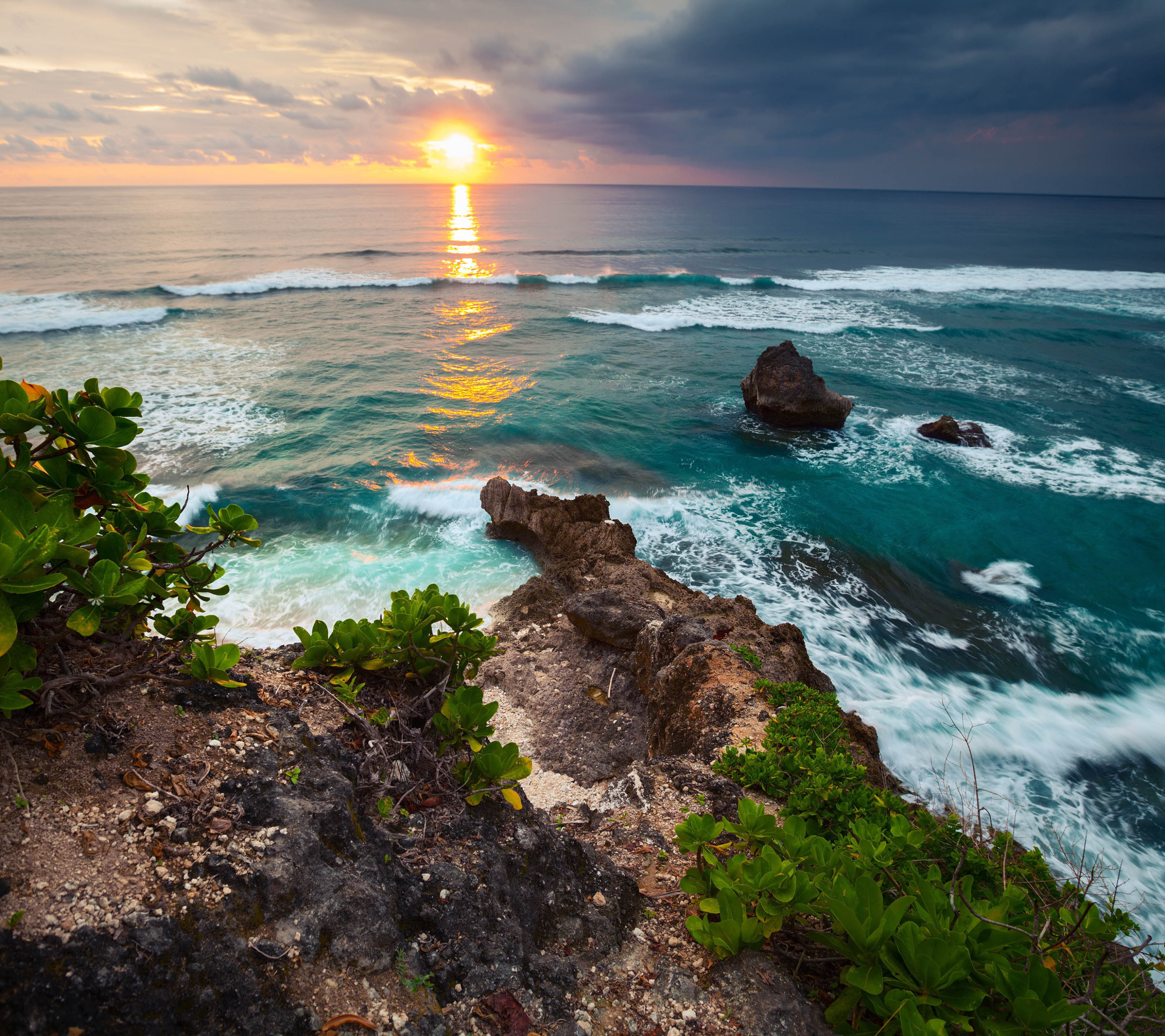 Handy-Wallpaper Horizont, Küste, Ozean, Indonesien, Meer, Sonnenuntergang, Erde/natur kostenlos herunterladen.