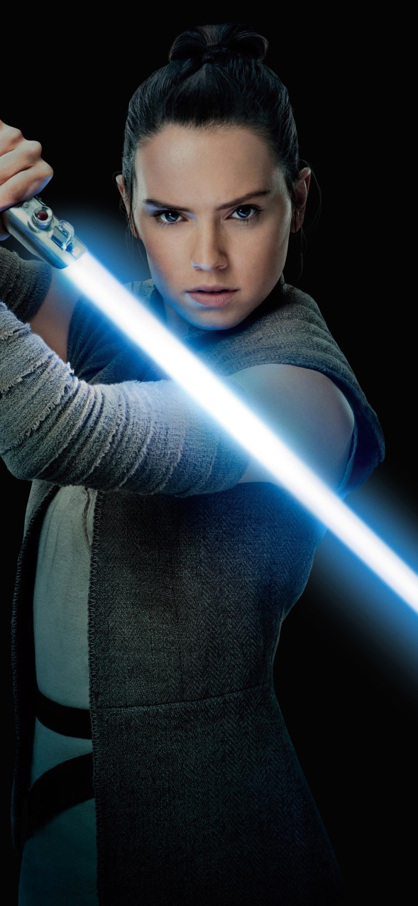 Download mobile wallpaper Star Wars, Lightsaber, Movie, Daisy Ridley, Rey (Star Wars), Star Wars: The Last Jedi for free.