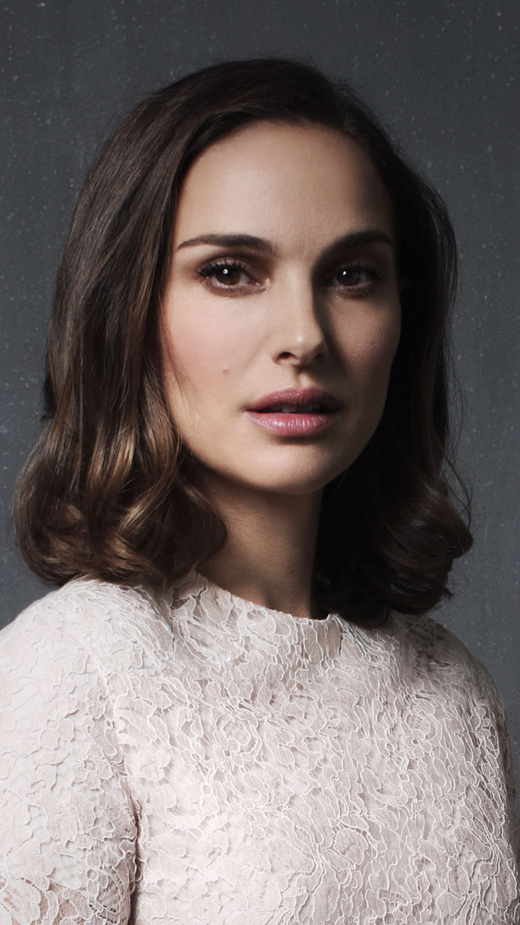 Download mobile wallpaper Natalie Portman, Brunette, American, Celebrity, Brown Eyes, Actress for free.