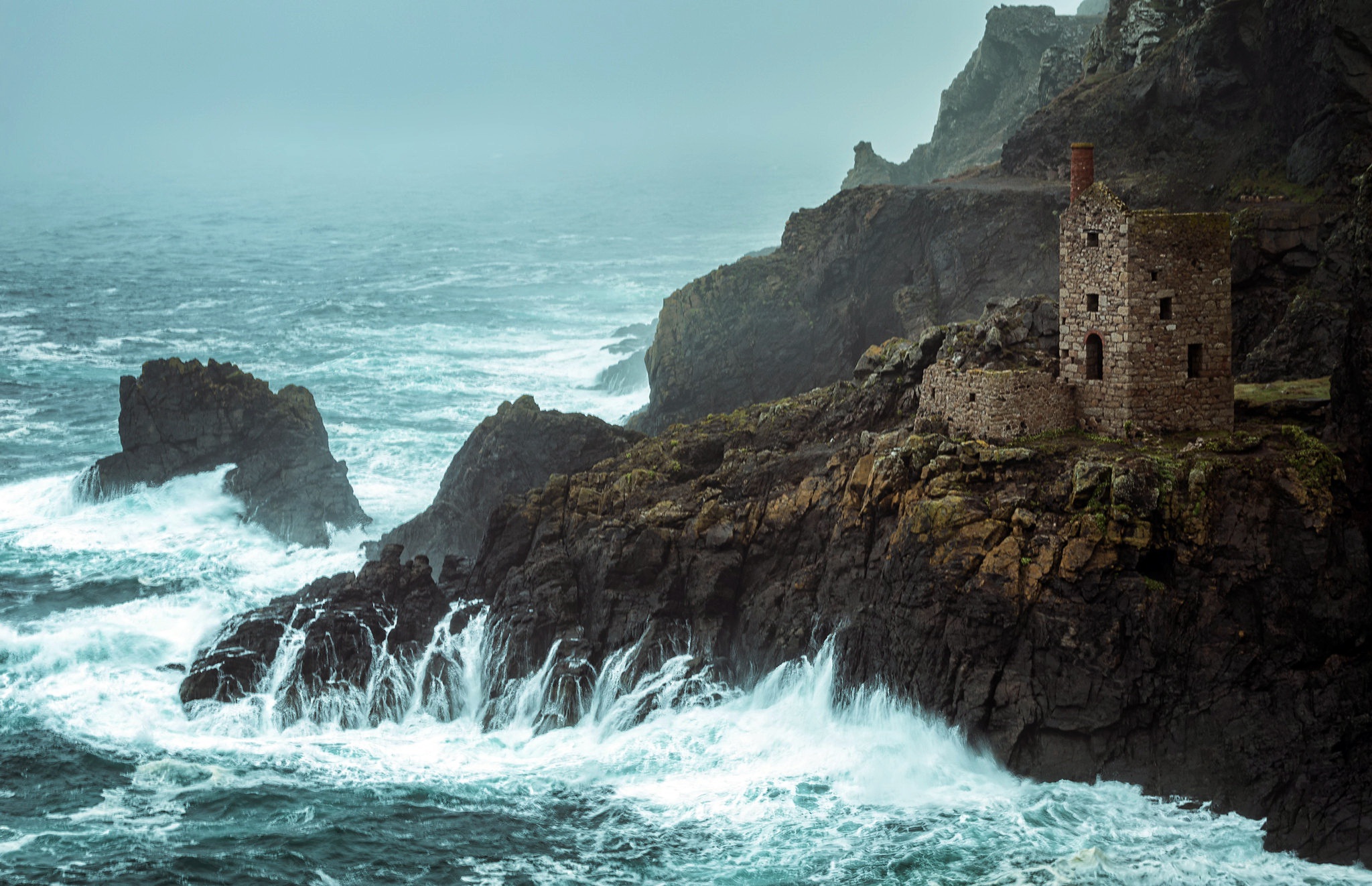 Descarga gratis la imagen Naturaleza, Mar, Costa, Ruina, Hecho Por El Hombre en el escritorio de tu PC