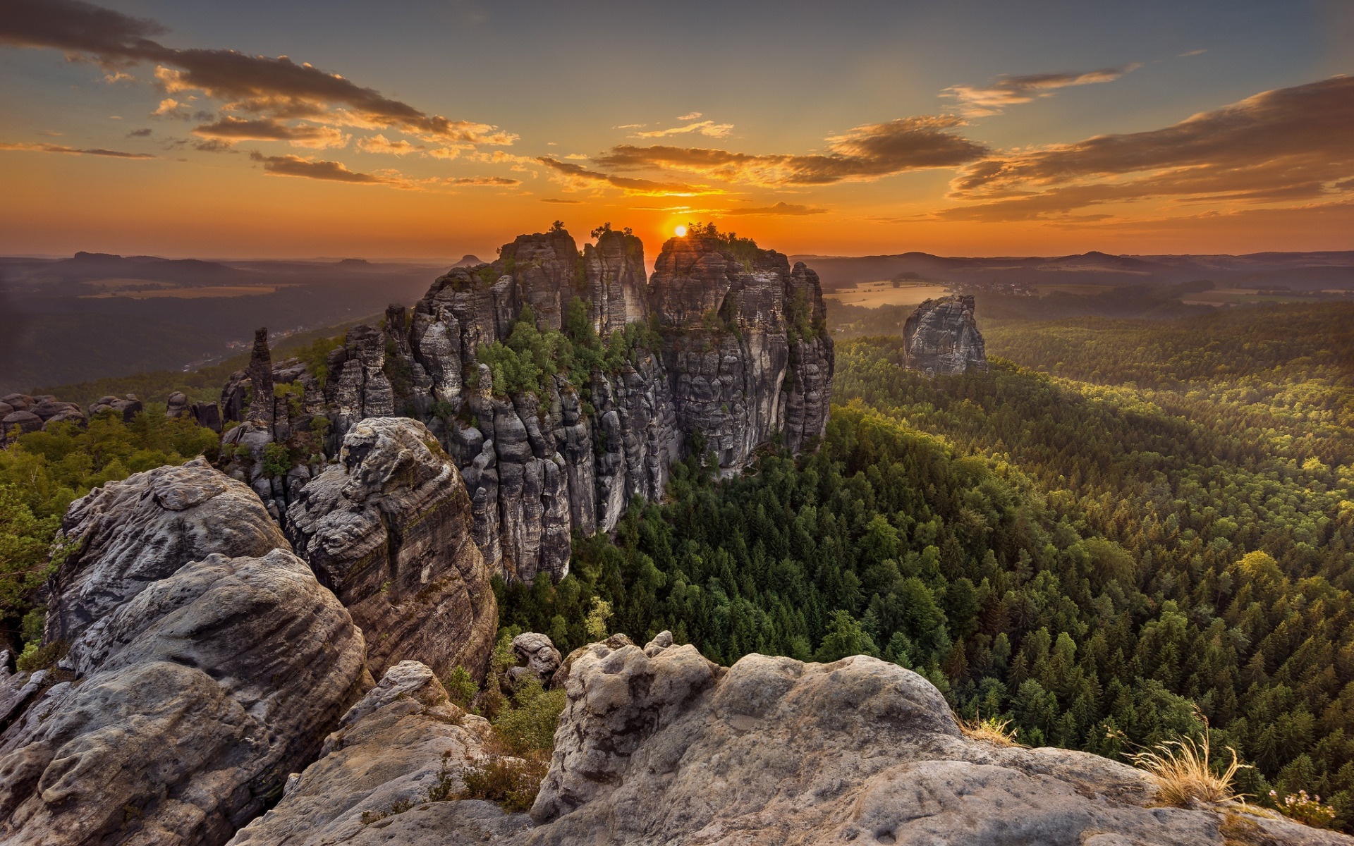 Handy-Wallpaper Wald, Himmel, Sonnenuntergang, Erde/natur kostenlos herunterladen.