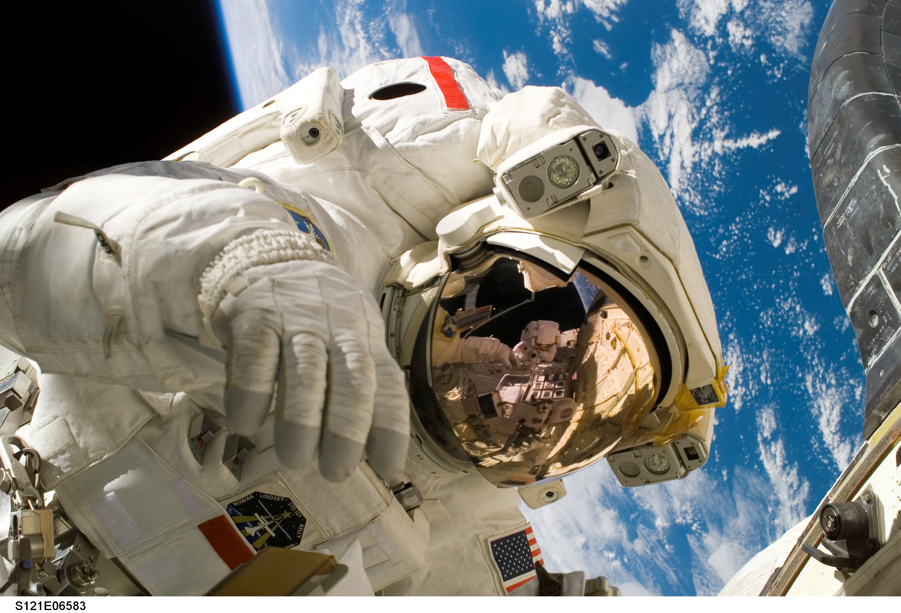 1521202 Hintergrundbild herunterladen menschengemacht, nasa, astronaut - Bildschirmschoner und Bilder kostenlos