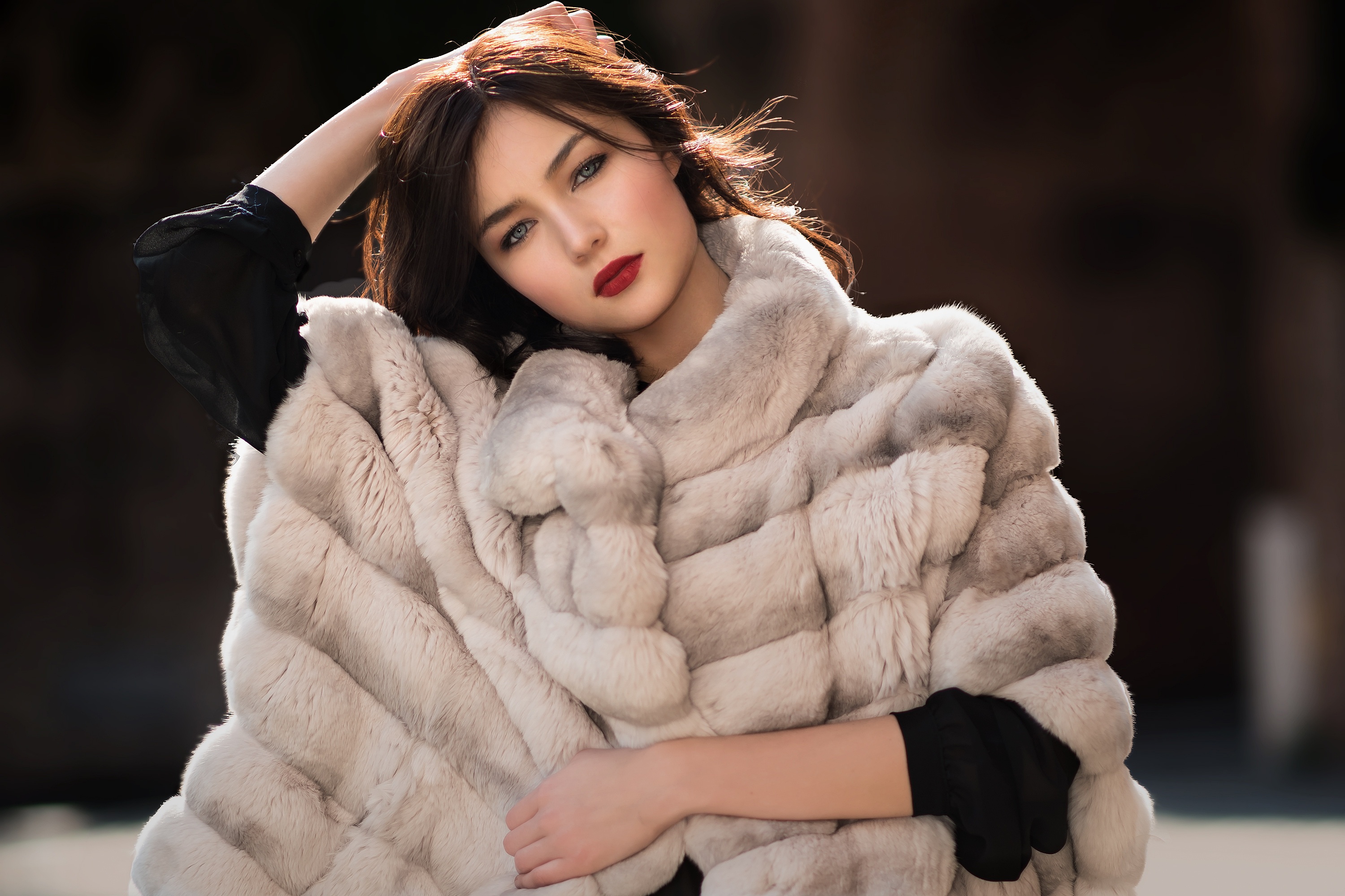 Download mobile wallpaper Fur, Brunette, Model, Women, Blue Eyes, Lipstick for free.