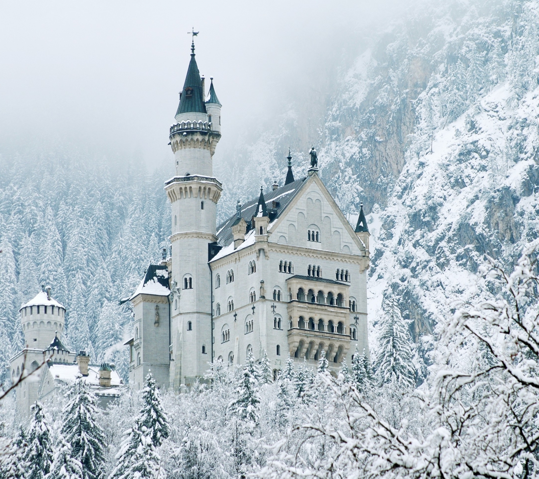 Download mobile wallpaper Castles, Neuschwanstein Castle, Man Made for free.