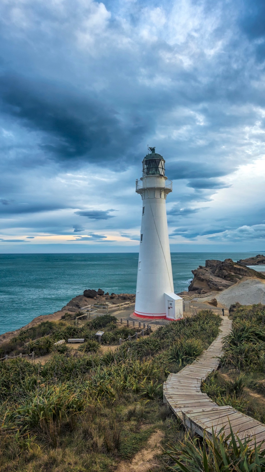 Download mobile wallpaper Horizon, New Zealand, Coast, Ocean, Lighthouse, Cloud, Man Made for free.