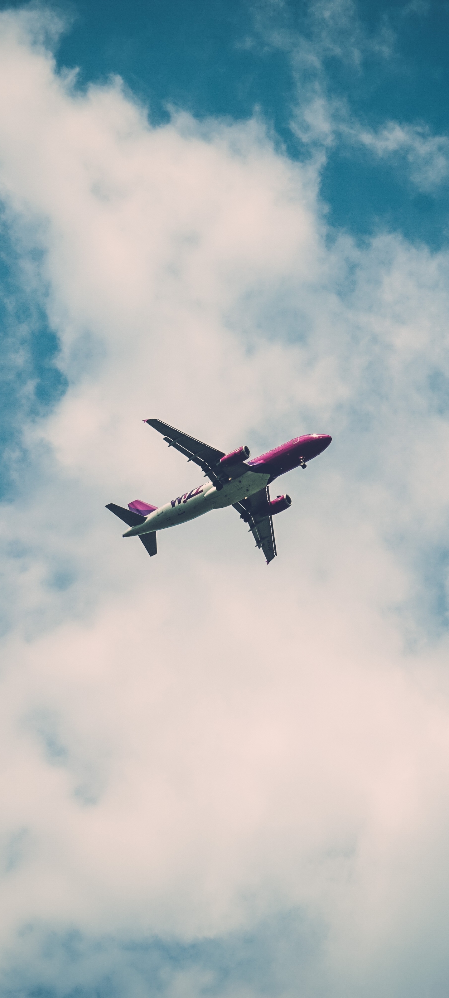 Handy-Wallpaper Flugzeug, Wolke, Fahrzeuge kostenlos herunterladen.