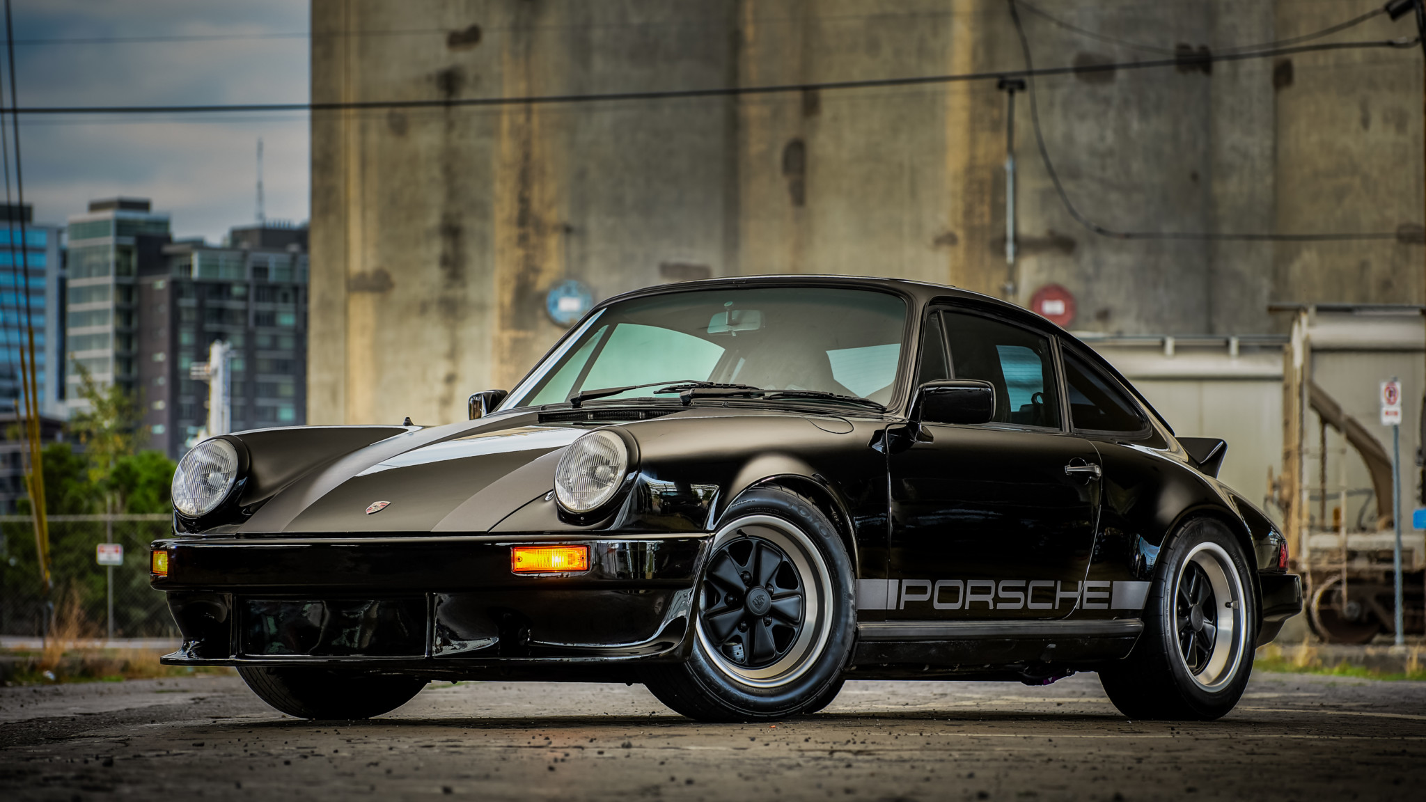 Los mejores fondos de pantalla de Porsche 911Sc para la pantalla del teléfono