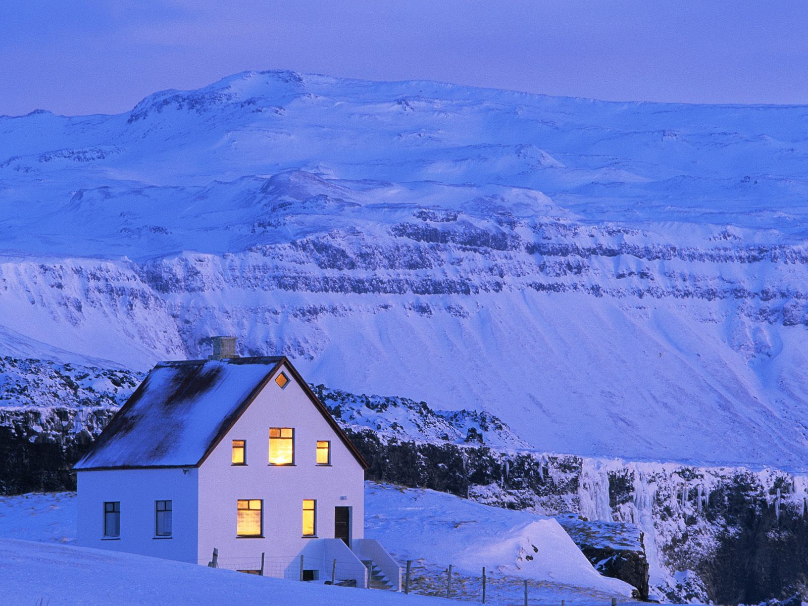 PCデスクトップに自然, 家, 山脈, 雪, 輝く, 光, 白い, ウィンドウズ画像を無料でダウンロード