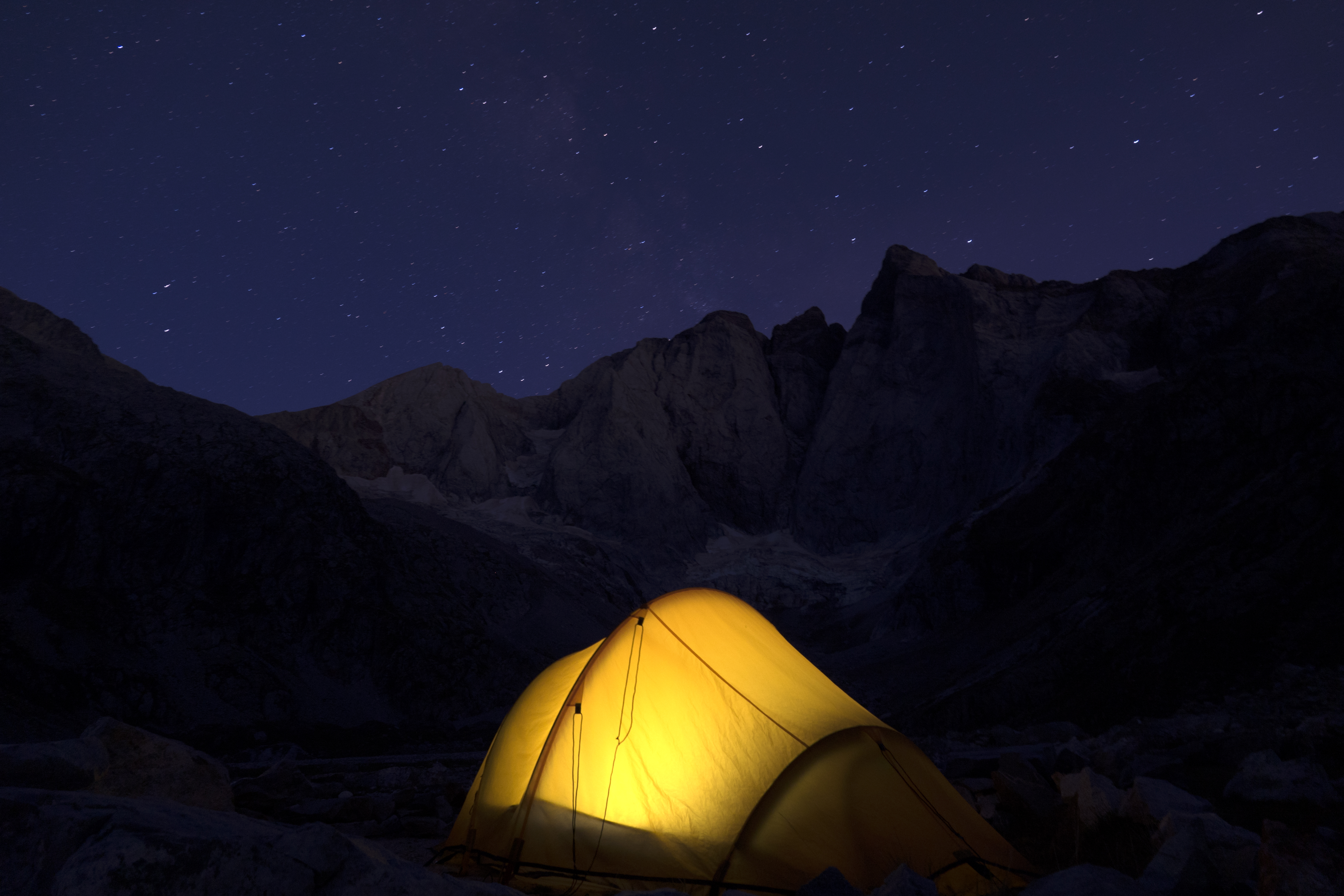 Téléchargez gratuitement l'image Montagnes, Sombre, Tente, Nuit, Camping sur le bureau de votre PC