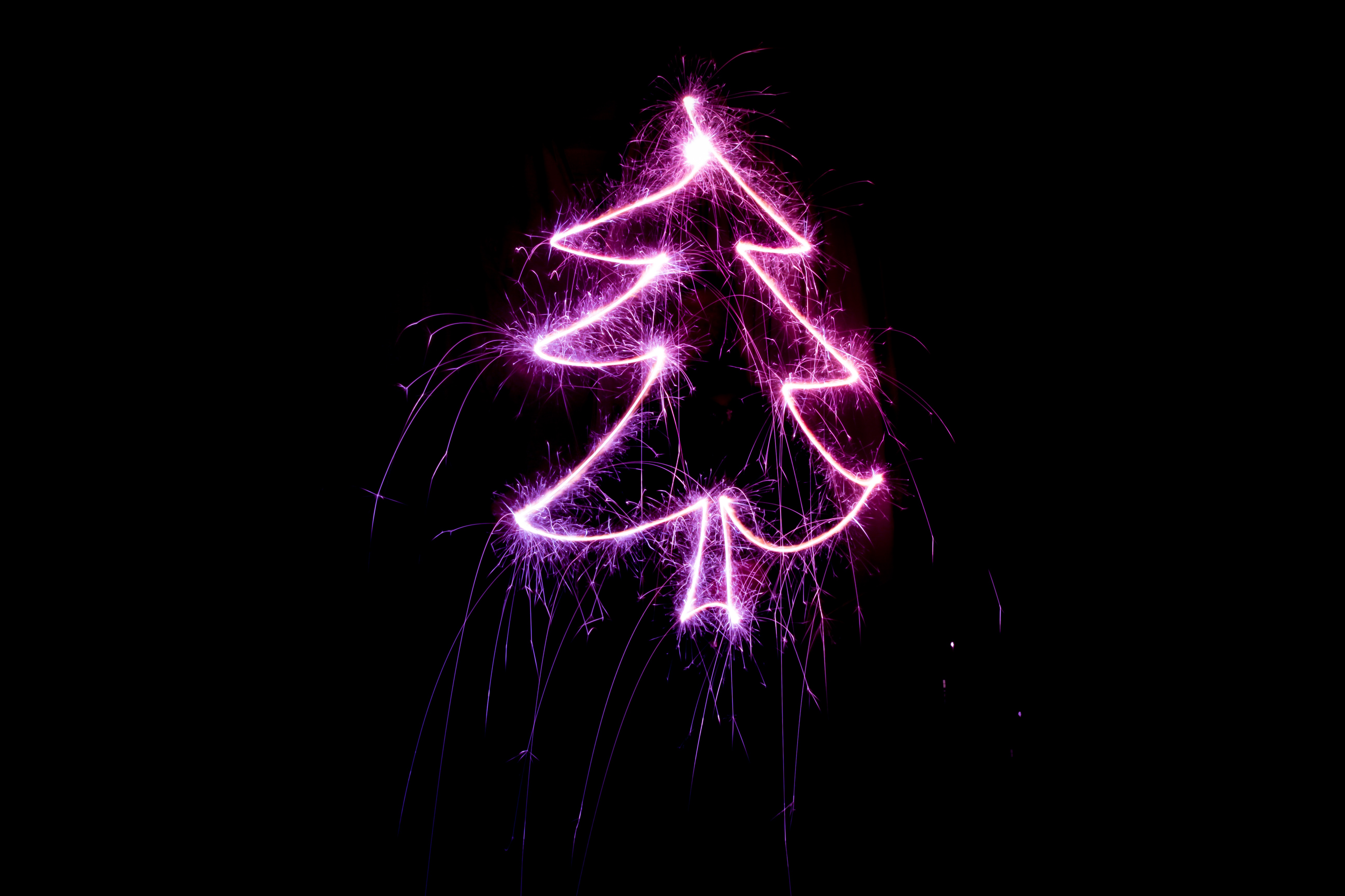 Laden Sie das Funken, Weihnachtsbaum, Feiertage, Scheinen, Licht, Kunst-Bild kostenlos auf Ihren PC-Desktop herunter