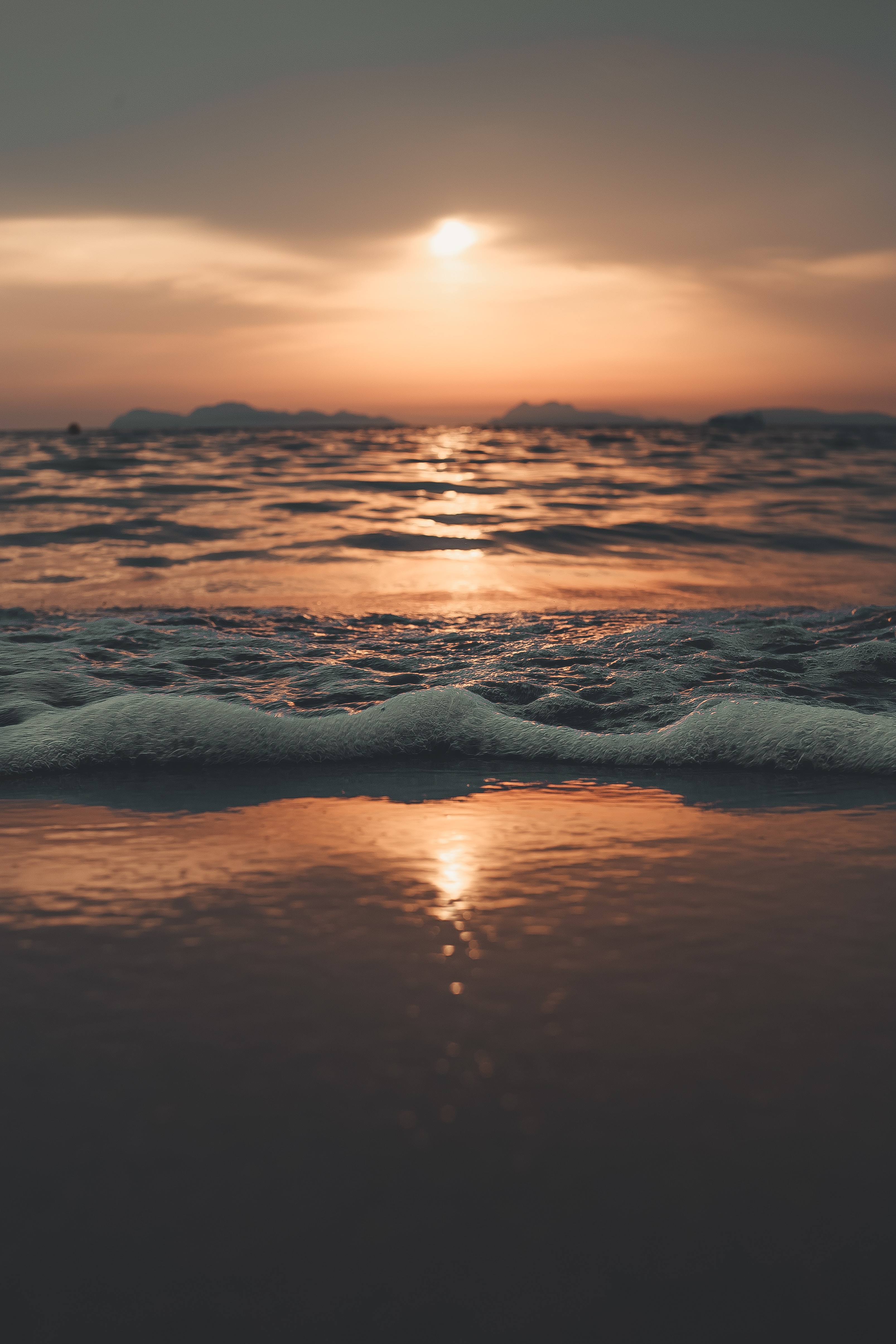 Download mobile wallpaper Waves, Nature, Sea, Beach, Sunset, Water for free.