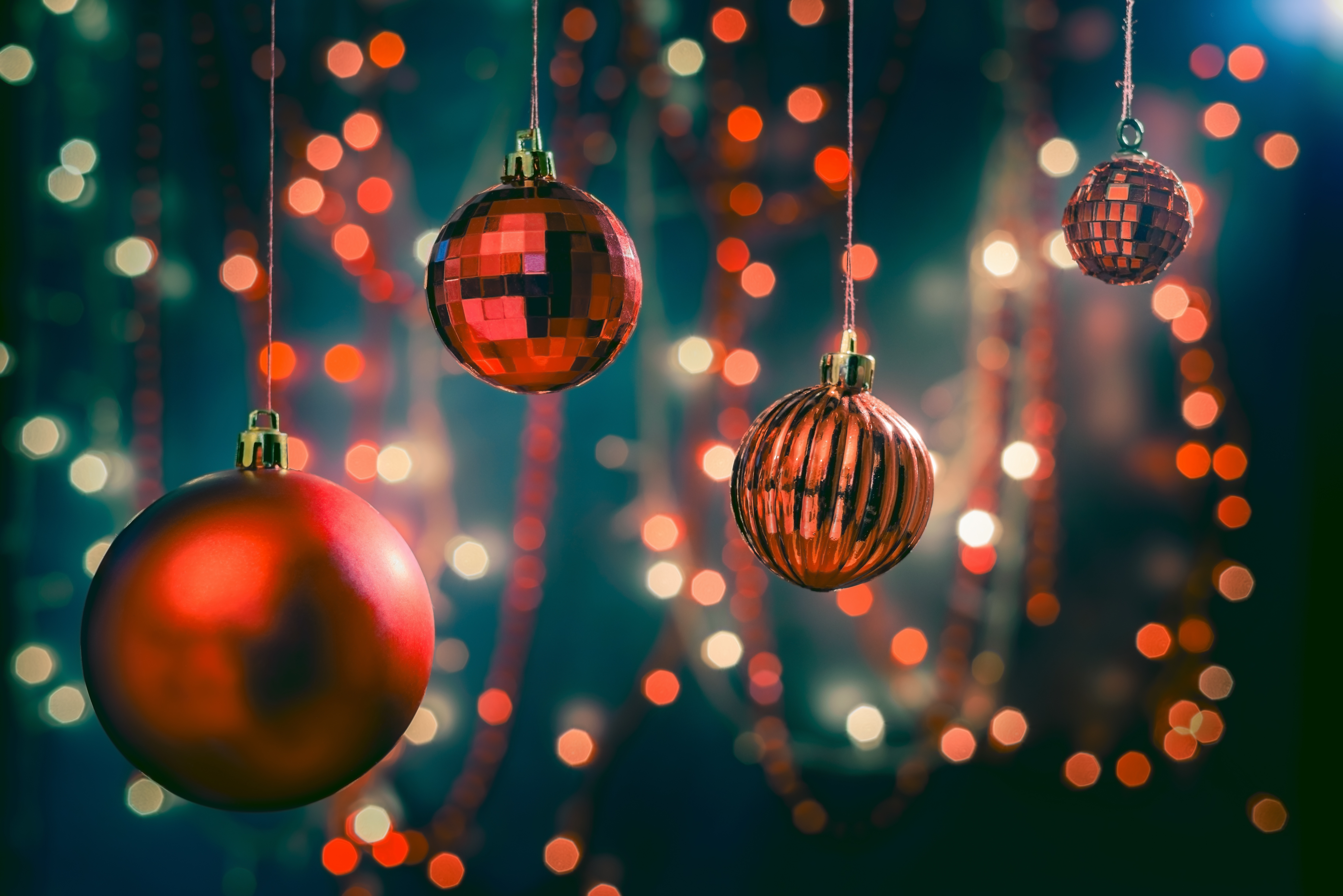 Download mobile wallpaper Christmas, Holiday, Christmas Ornaments for free.