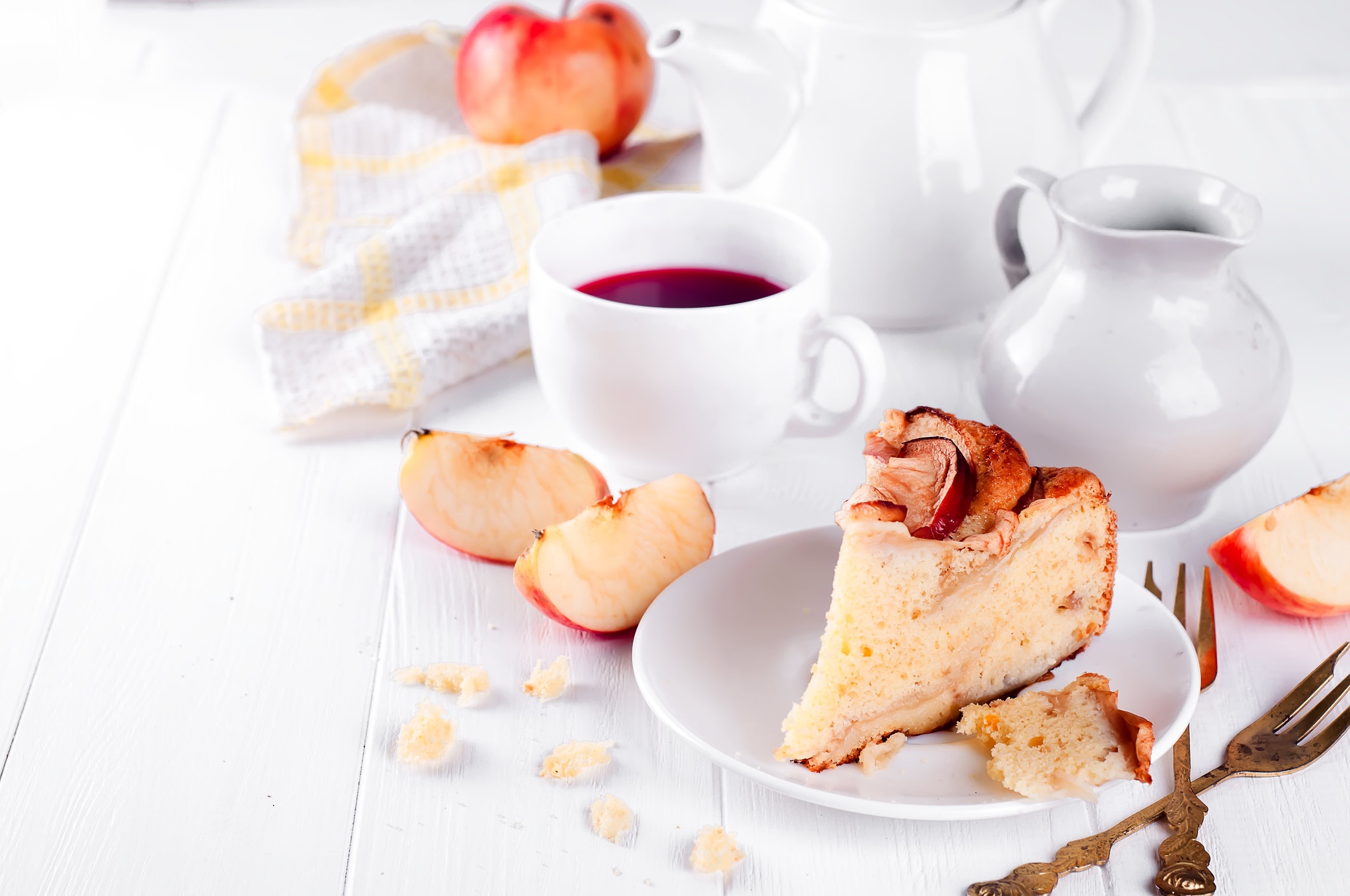 Download mobile wallpaper Food, Apple, Tea, Pie for free.