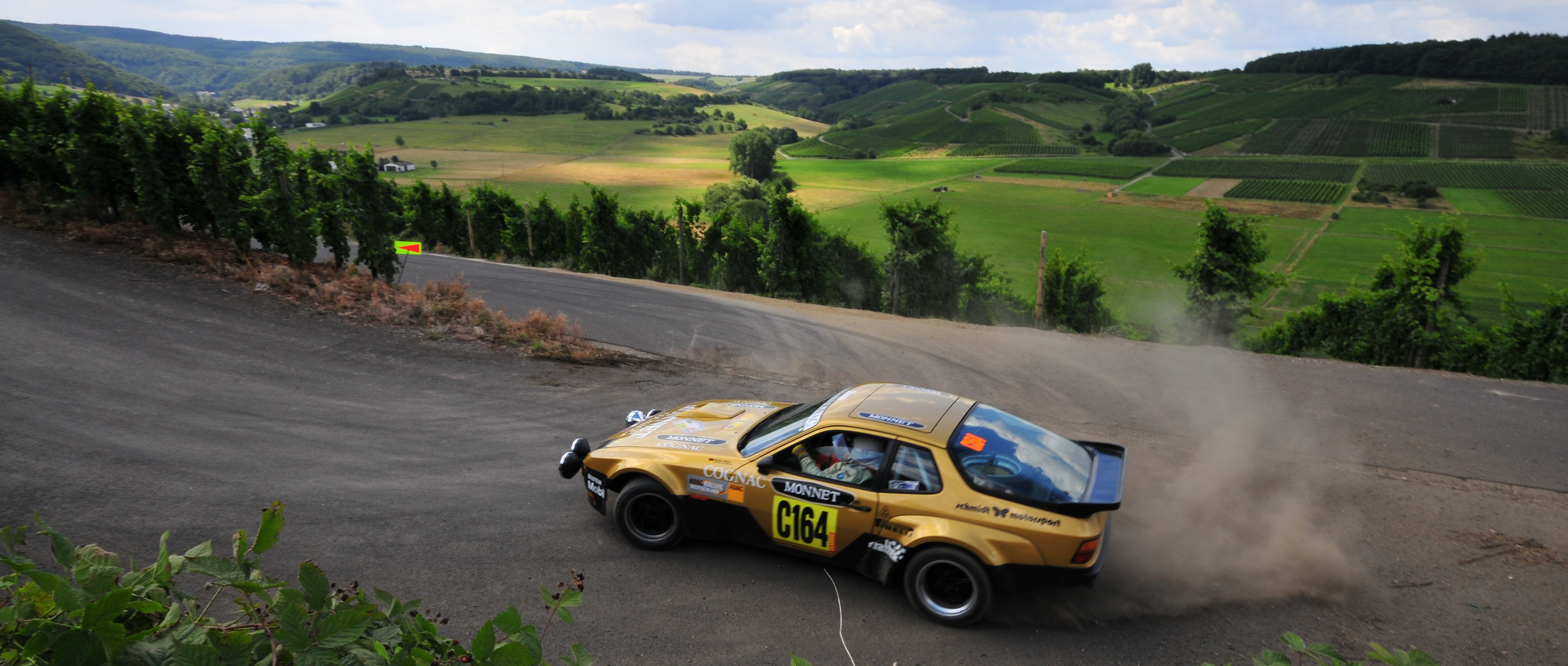 Télécharger des fonds d'écran Porsche 924 Gt HD