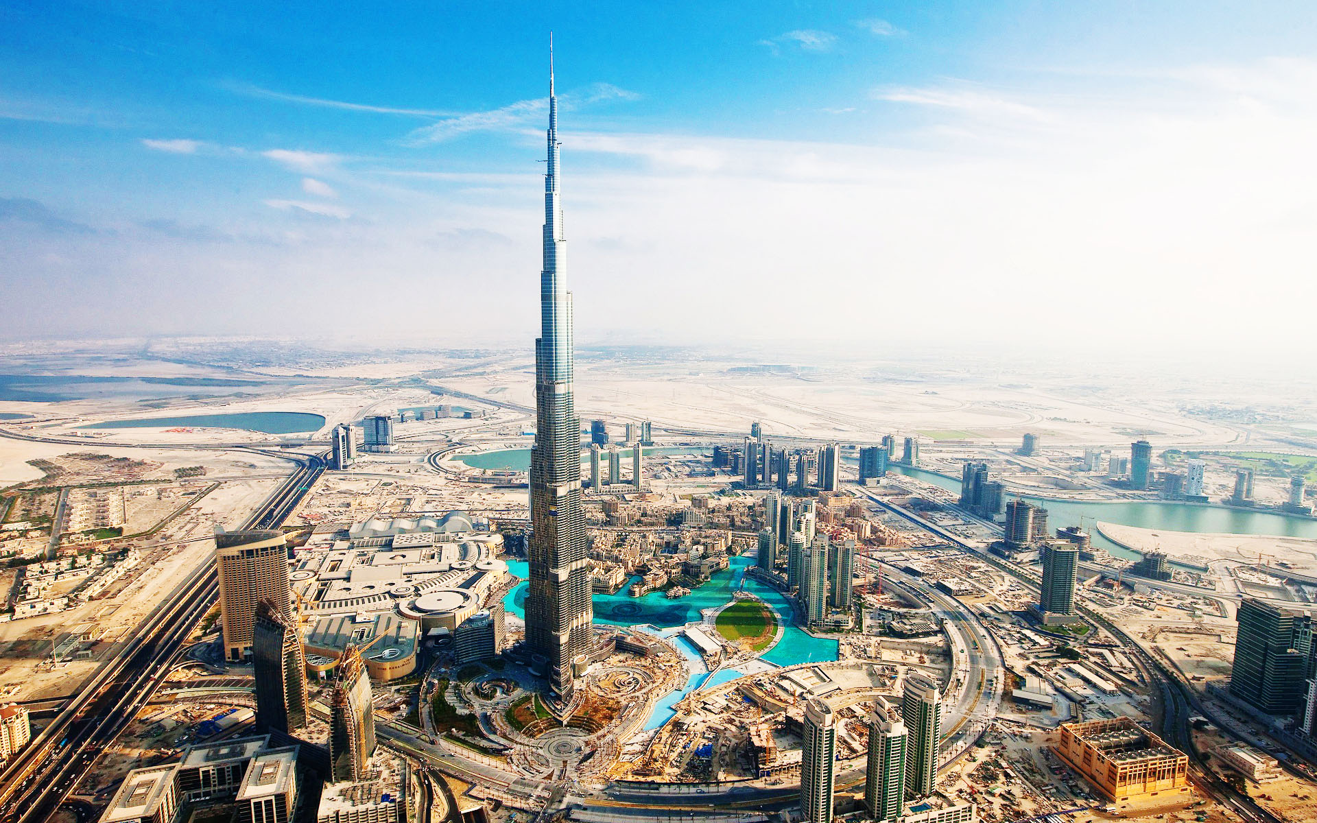 Handy-Wallpaper Stadt, Wolkenkratzer, Gebäude, Dubai, Panorama, Stadtbild, Antenne, Menschengemacht kostenlos herunterladen.