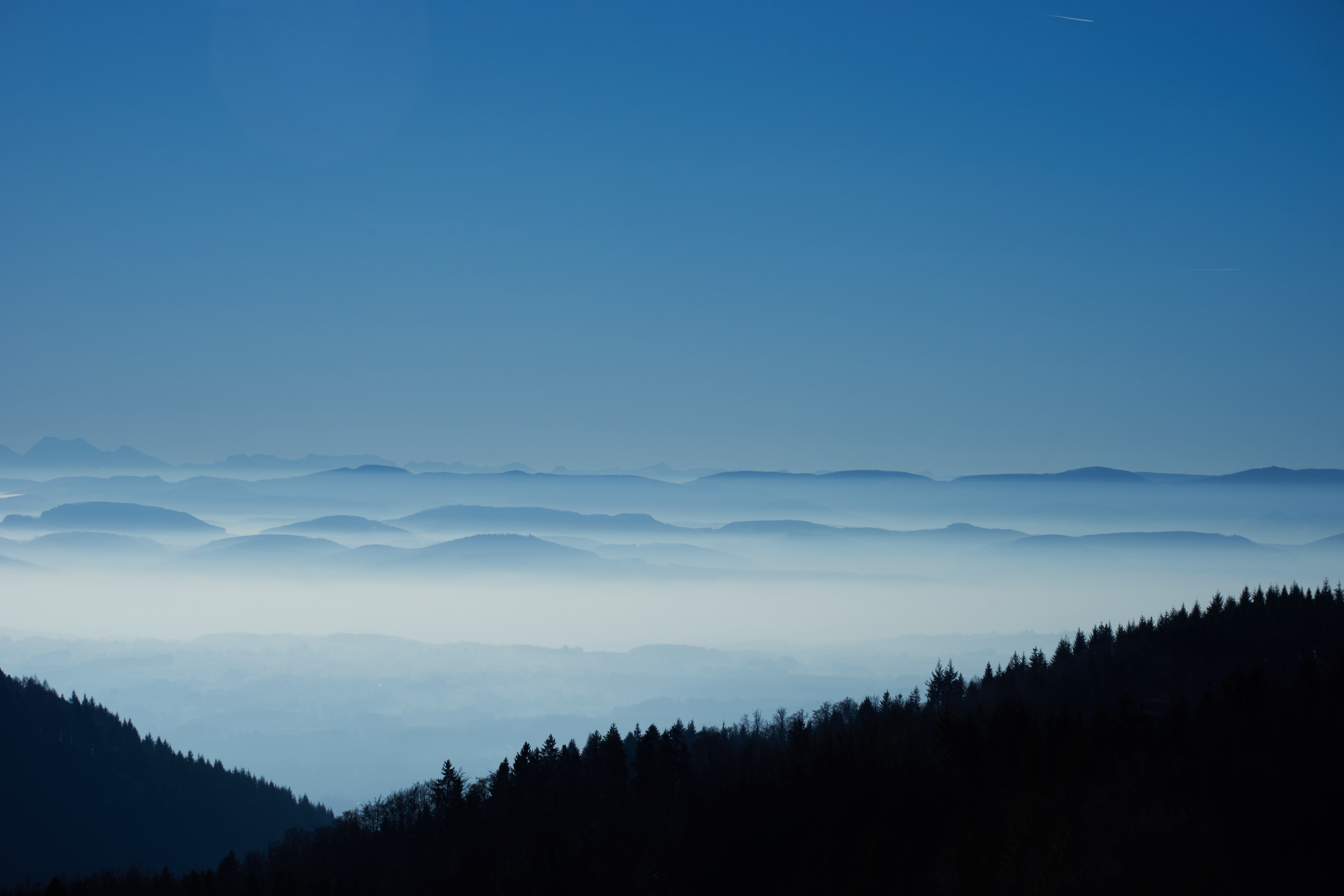 Скачать обои бесплатно Холмы, Туман, Даль, Лес, Природа картинка на рабочий стол ПК
