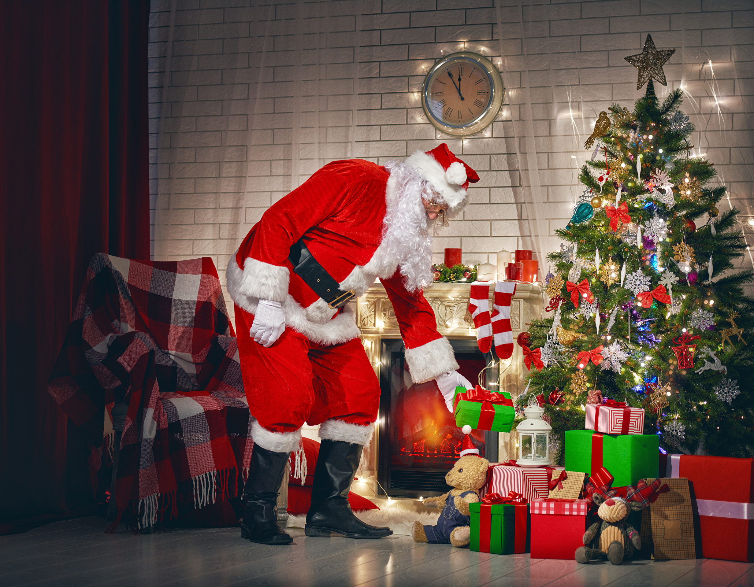 Téléchargez des papiers peints mobile Père Noël, Noël, Vacances, Cadeau, Sapin De Noël gratuitement.