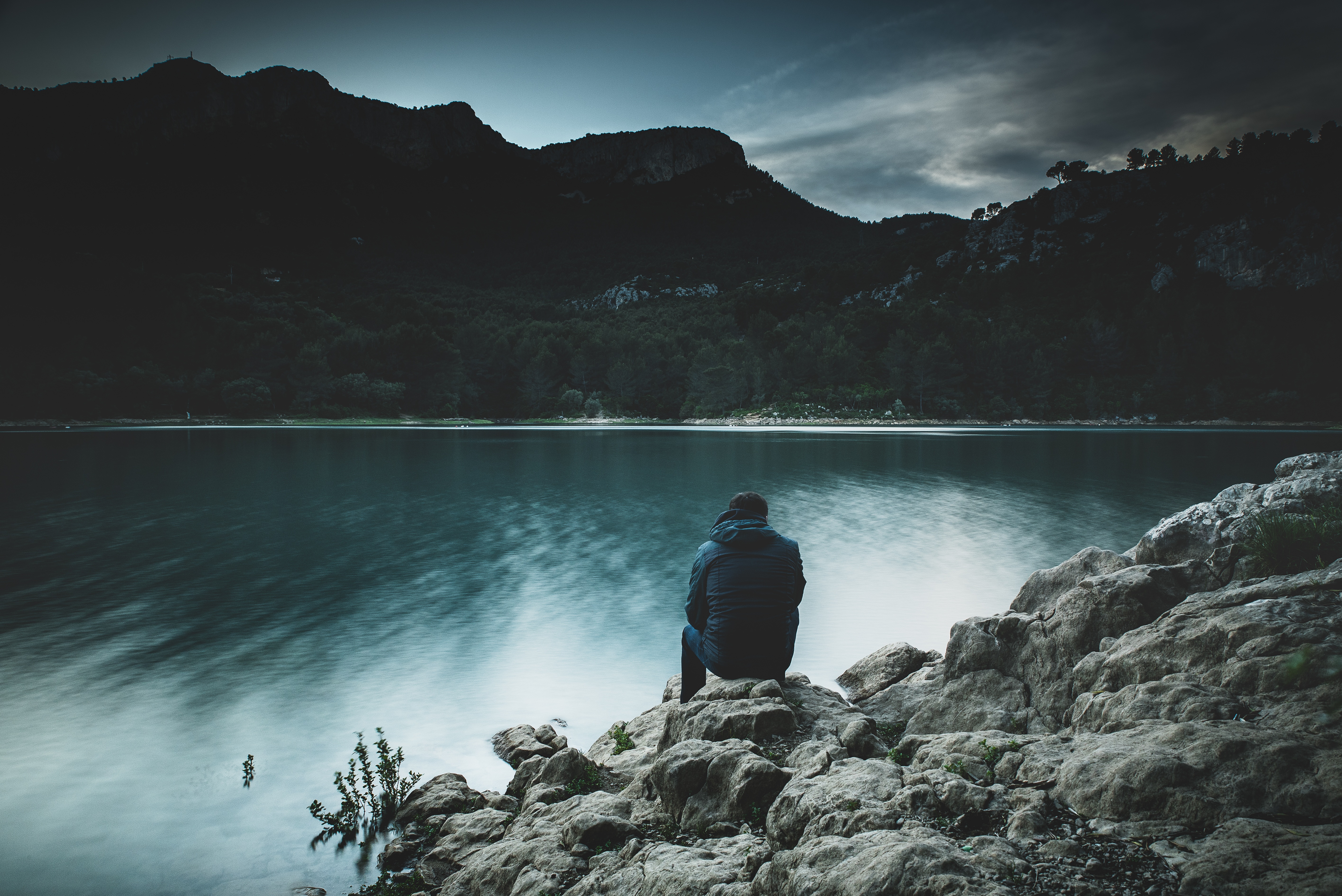 Laden Sie das Mensch, Person, Natur, Mountains, See, Landschaft-Bild kostenlos auf Ihren PC-Desktop herunter