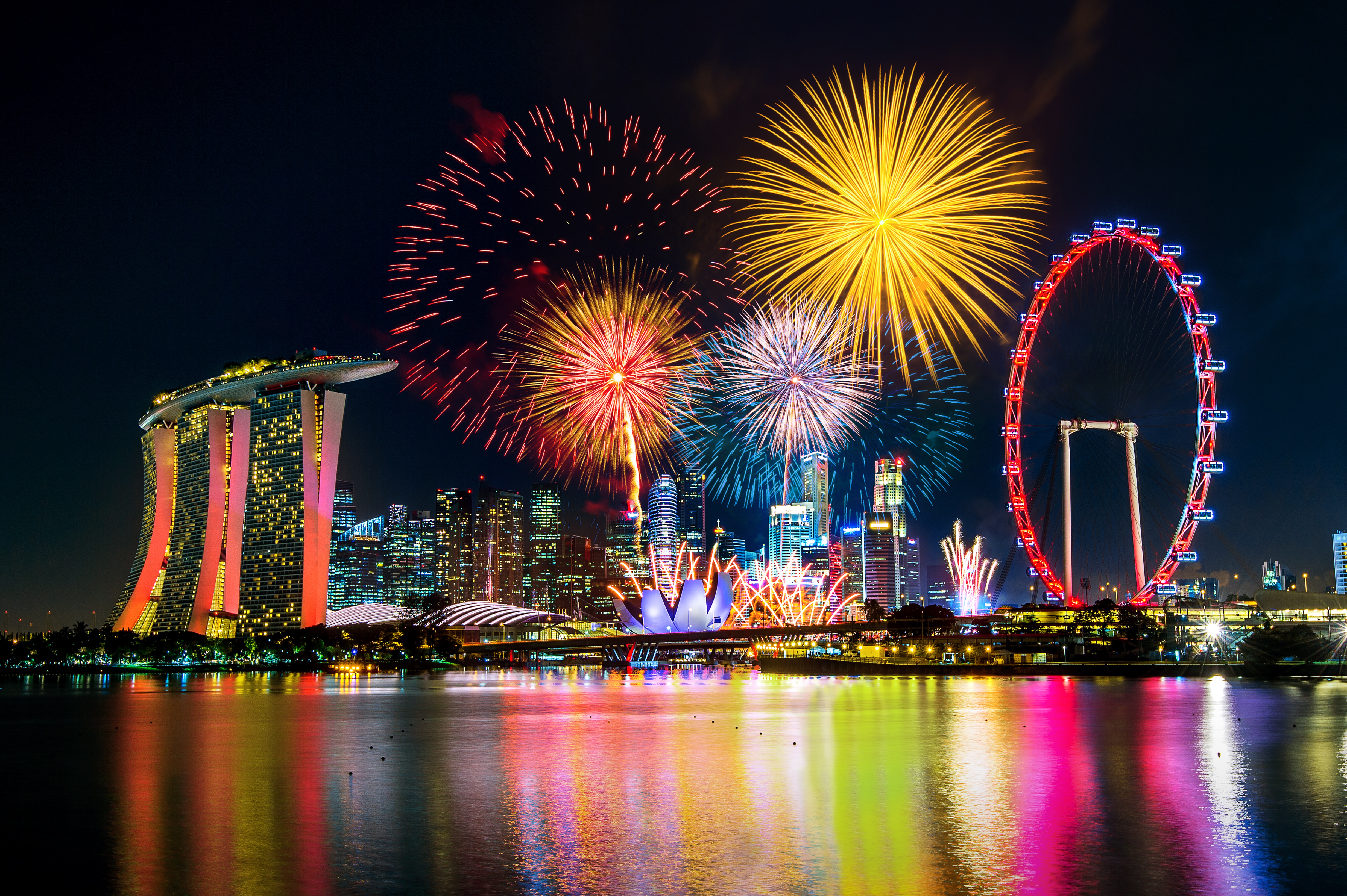 Laden Sie das Feuerwerk, Fotografie, Nacht, Marina Bay Sands-Bild kostenlos auf Ihren PC-Desktop herunter