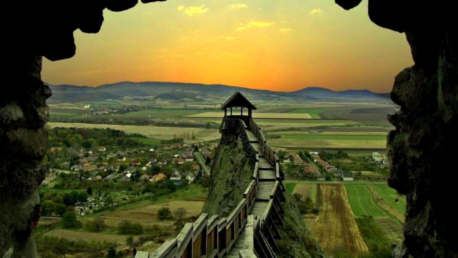 Скачать обои бесплатно Пейзаж, Венгрия, Башня, Строительство, Сделано Человеком картинка на рабочий стол ПК