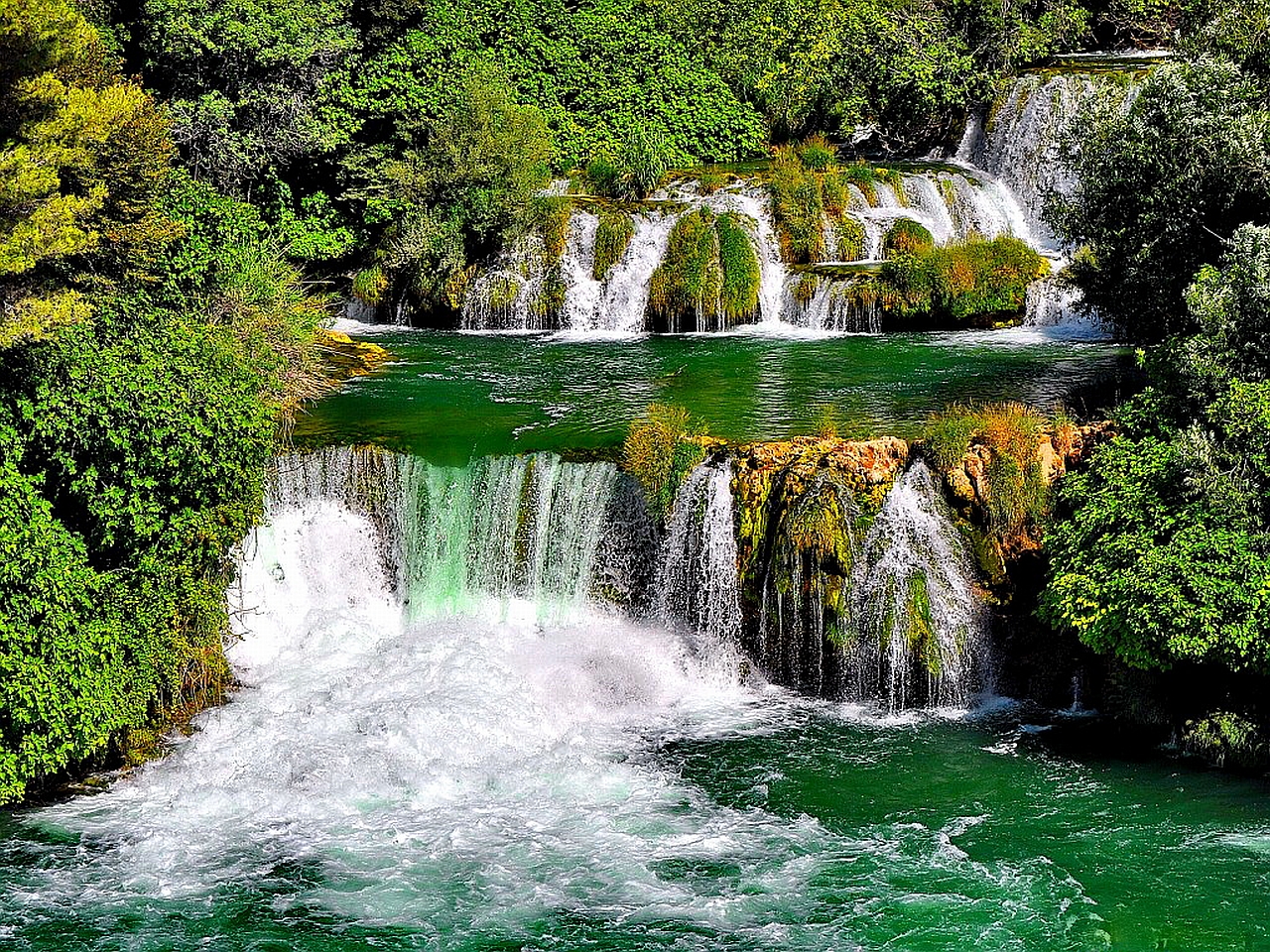 Descarga gratuita de fondo de pantalla para móvil de Cascada, Tierra/naturaleza.