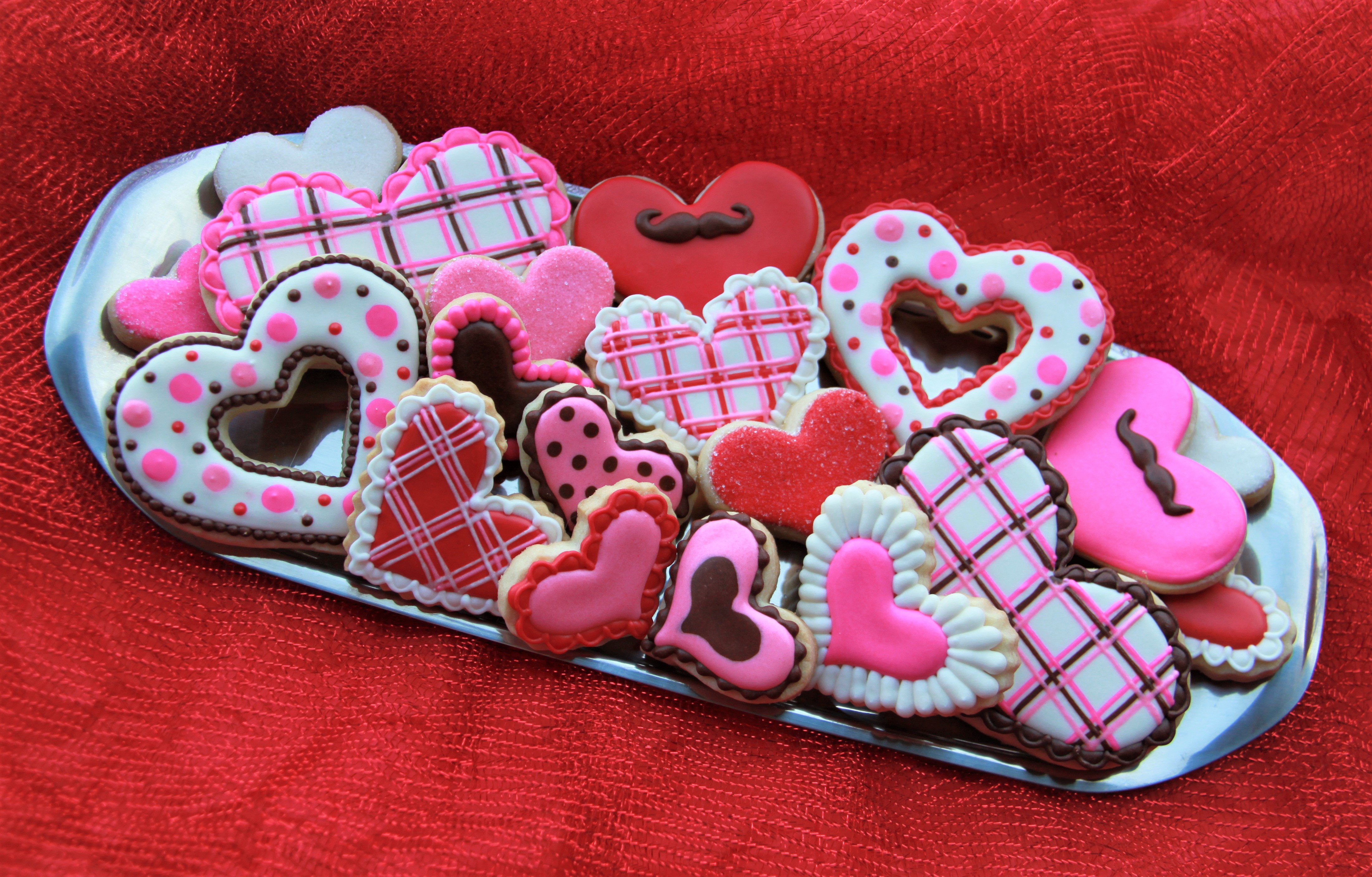 Скачати мобільні шпалери День Святого Валентина, Печиво, Барвистий, Серце, Харчування, У Формі Серця безкоштовно.