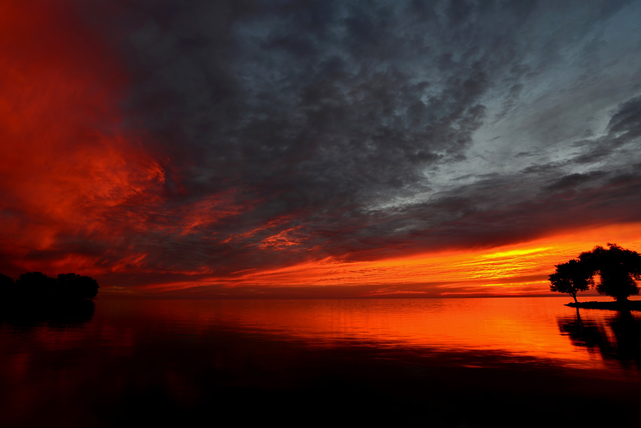 Descarga gratuita de fondo de pantalla para móvil de Naturaleza, Lago, Nube, Atardecer, Tierra/naturaleza, Reflejo.