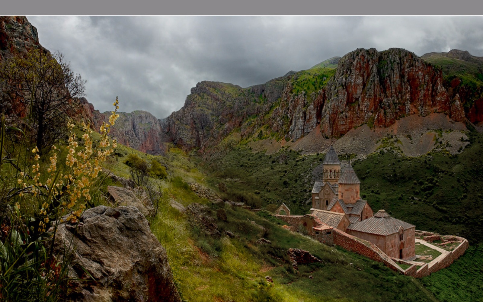 Descarga gratuita de fondo de pantalla para móvil de Montaña, Antiguo, Hecho Por El Hombre, Castillo.