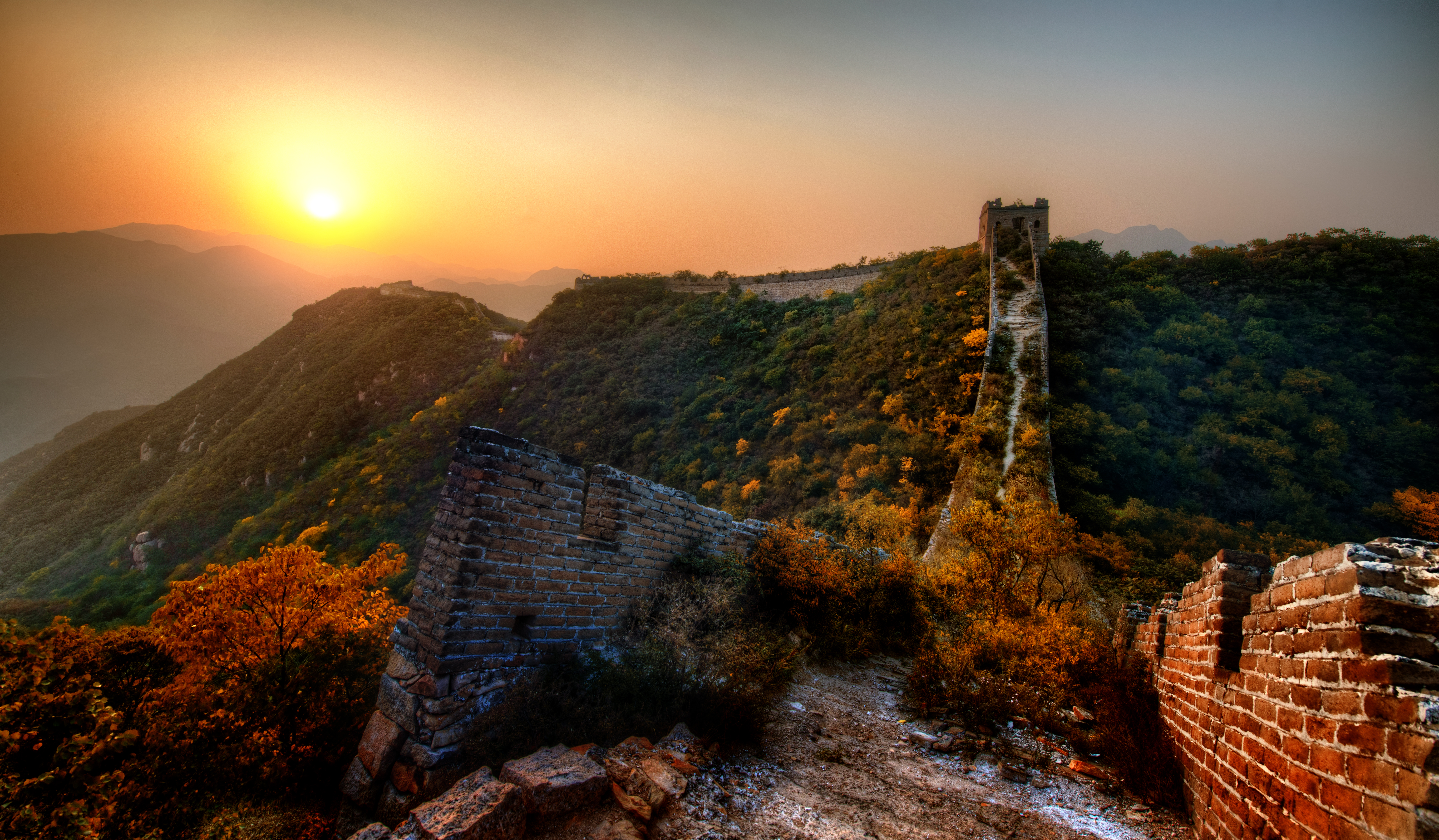 Free download wallpaper Landscape, Sunset, Monuments, Great Wall Of China, Mountain, China, Man Made on your PC desktop