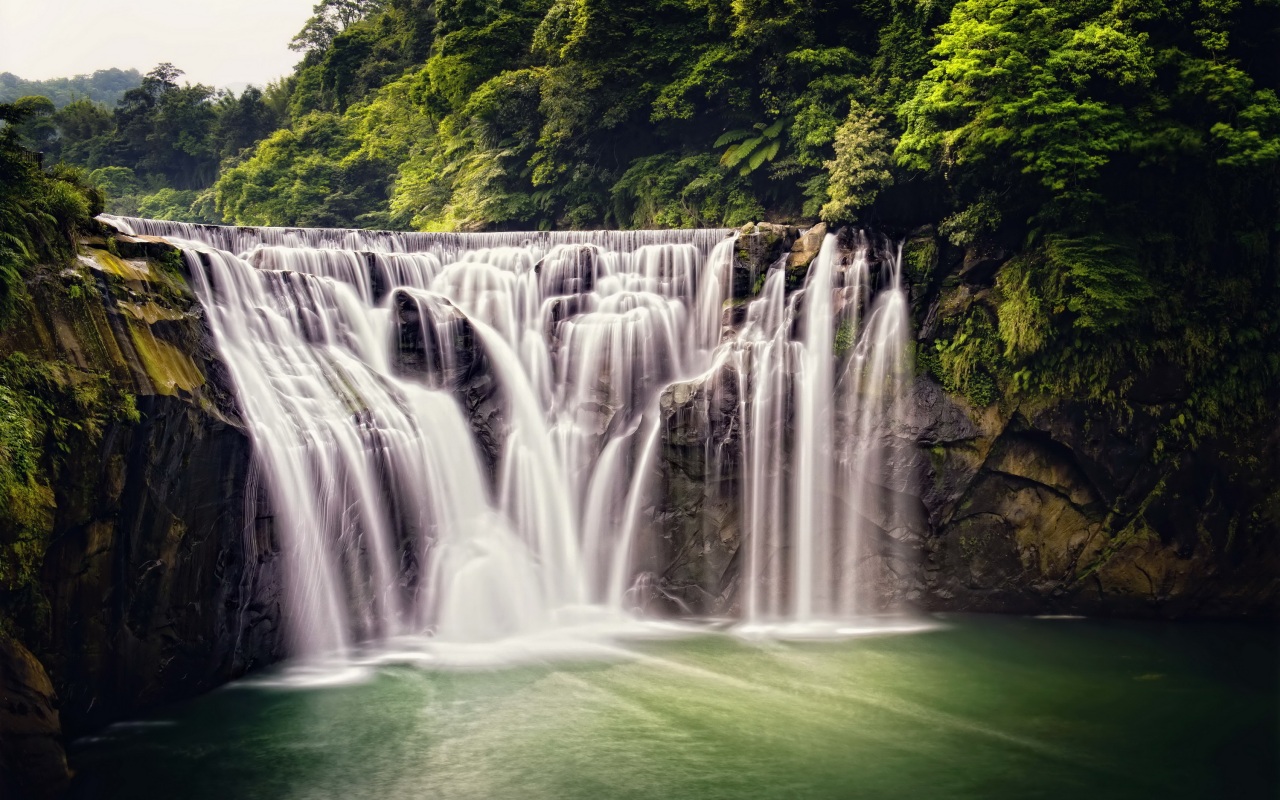 Free download wallpaper Waterfall, Earth on your PC desktop