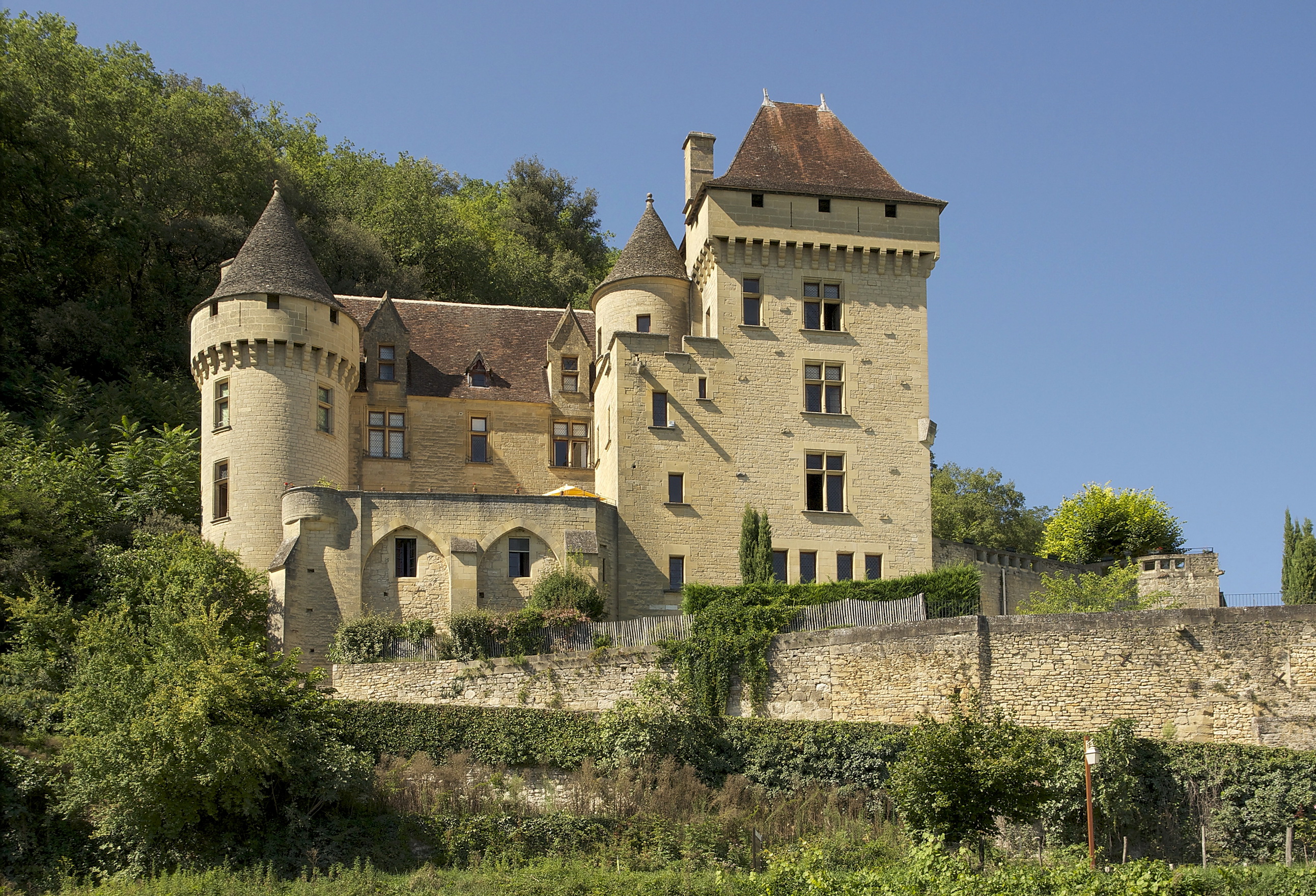 Descarga gratuita de fondo de pantalla para móvil de Castillos, Hecho Por El Hombre, Castillo.