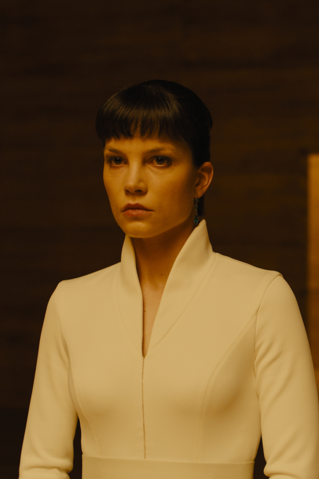 Handy-Wallpaper Filme, Blade Runner 2049, Sylvia Hoeks kostenlos herunterladen.