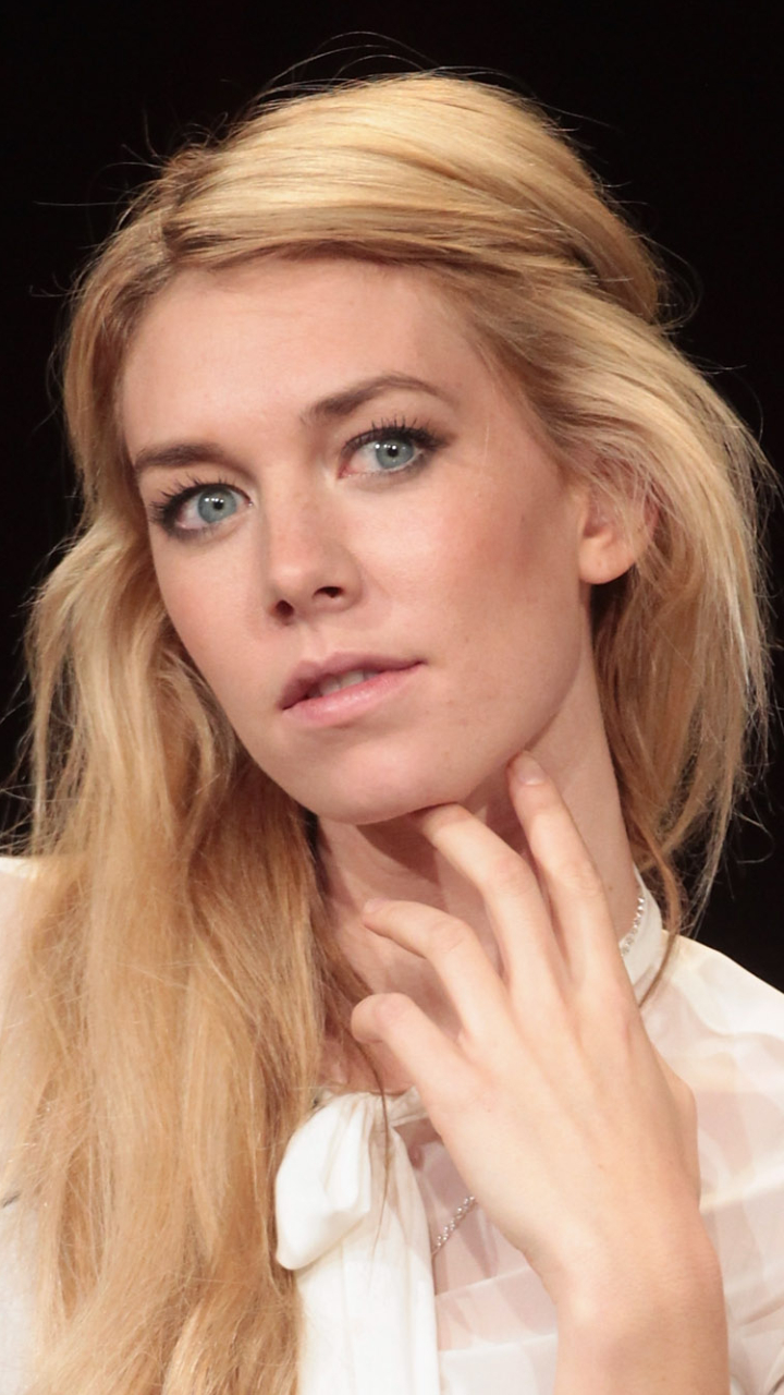 Download mobile wallpaper Blonde, Blue Eyes, Celebrity, Long Hair, Actress, Vanessa Kirby for free.