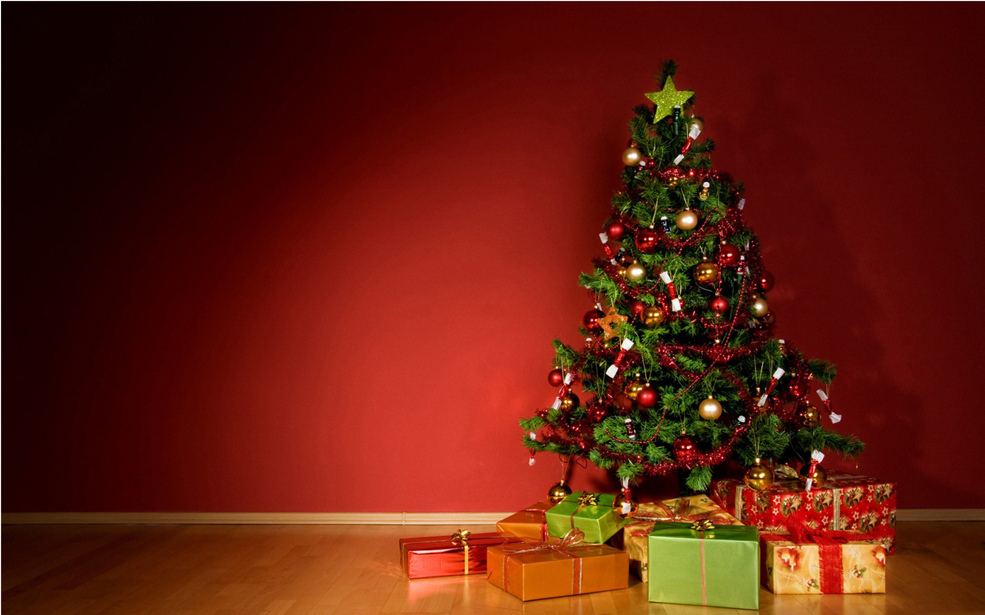 Завантажити шпалери безкоштовно Різдво, Свято, Подарунок, Різдвяна Ялинка, Різдвяні Прикраси картинка на робочий стіл ПК
