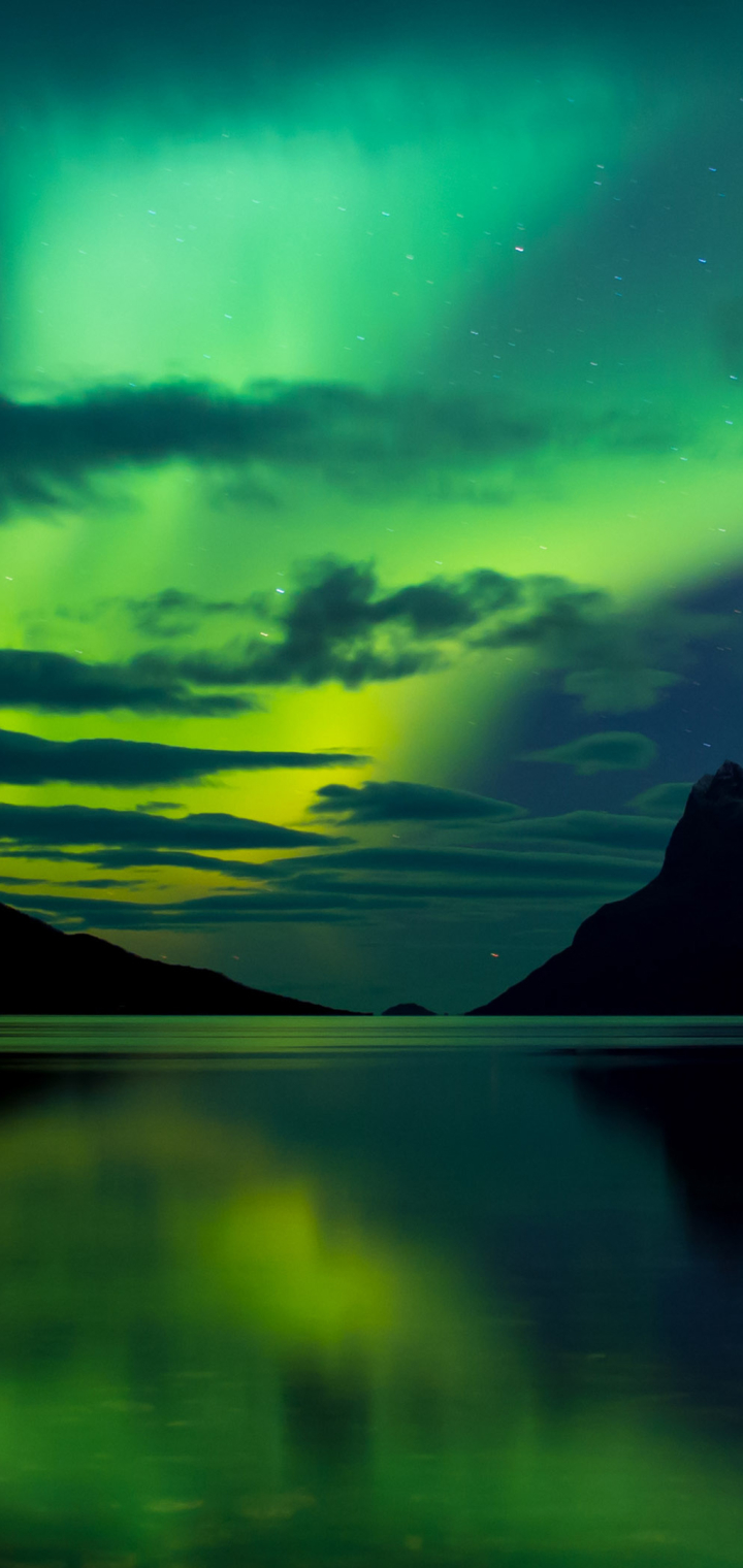 Download mobile wallpaper Night, Earth, Aurora Borealis for free.