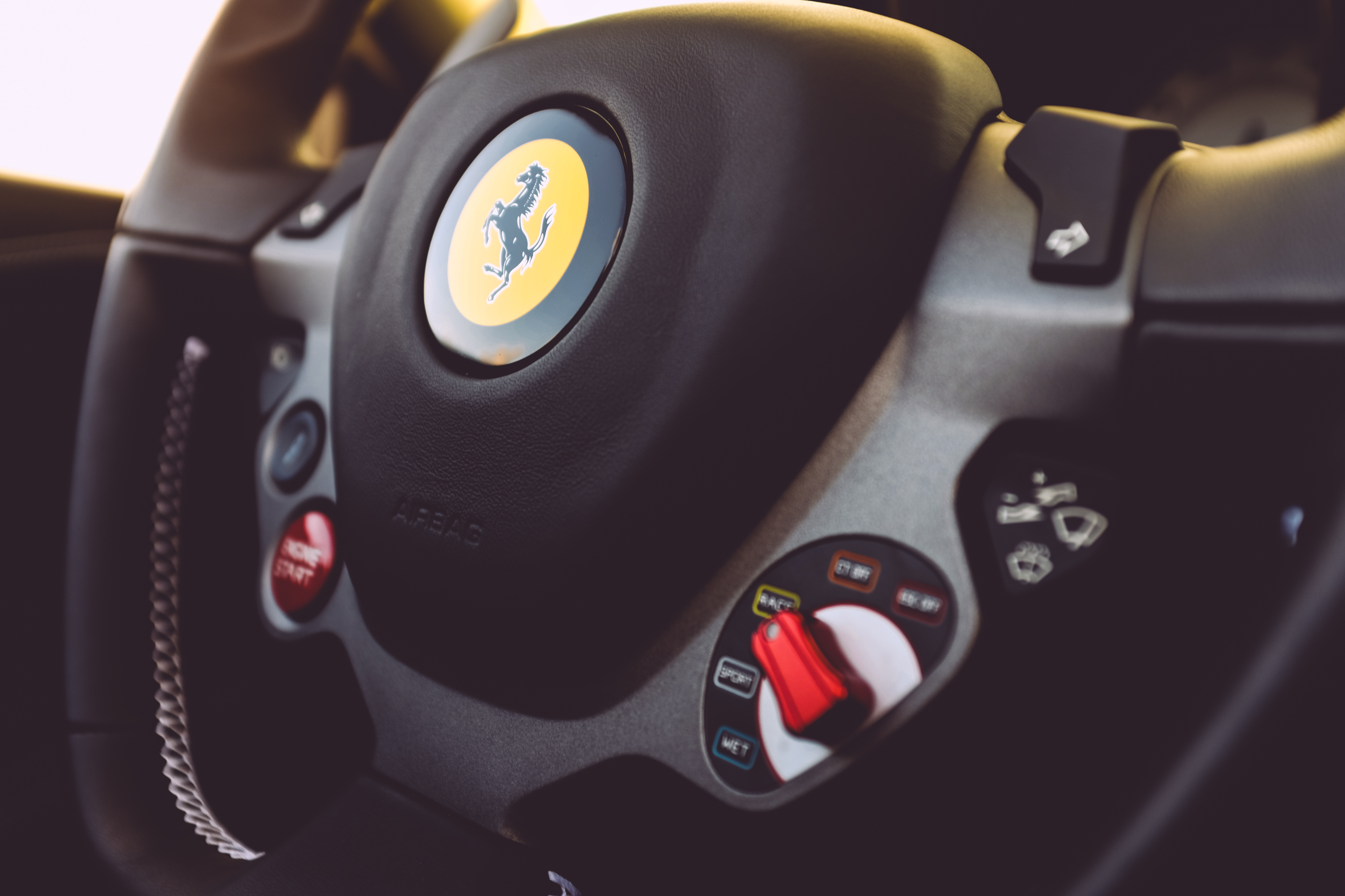 Free download wallpaper Ferrari, Vehicles on your PC desktop