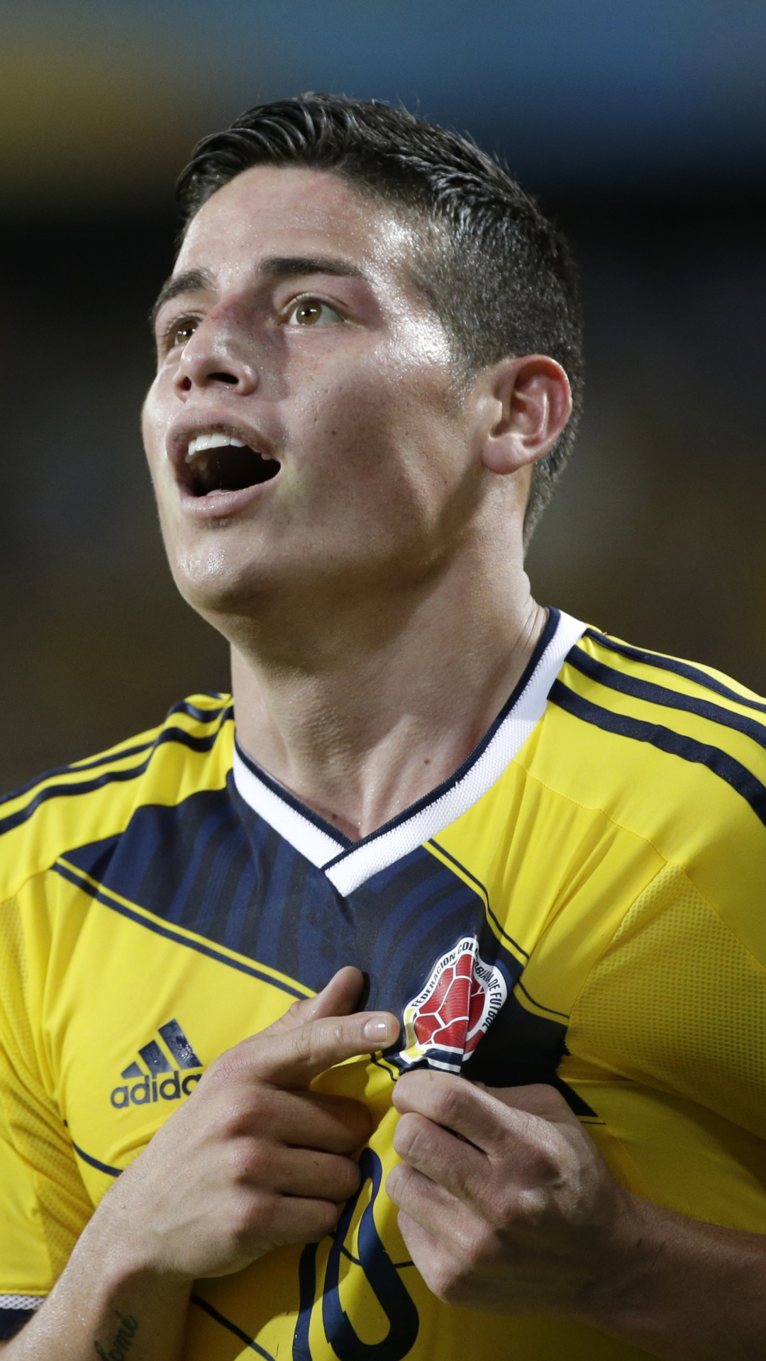 Descarga gratuita de fondo de pantalla para móvil de Fútbol, Deporte, James Rodríguez.