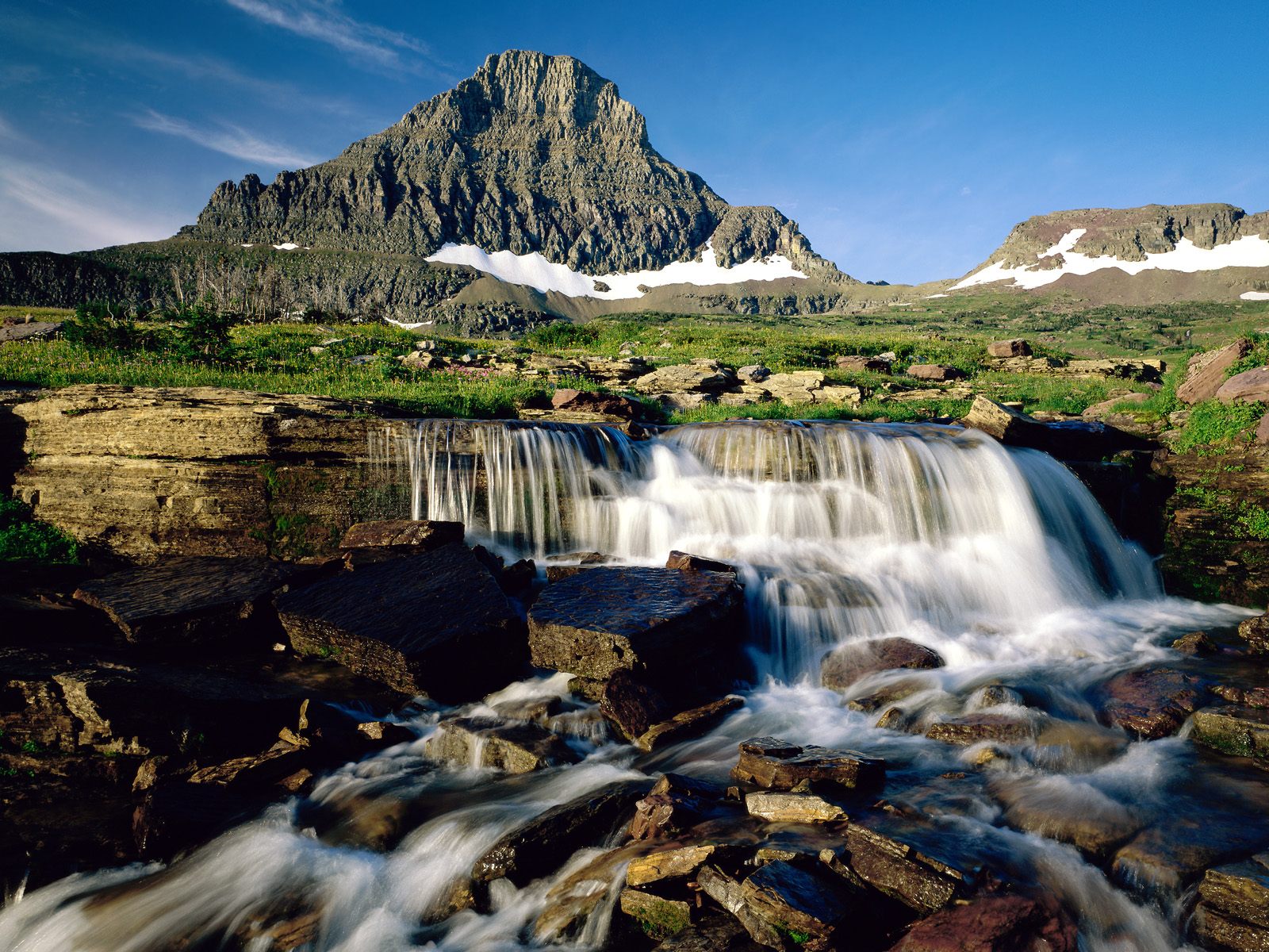 521610 Bild herunterladen erde/natur, wasserfall, glacier nationalpark, montana, wasserfälle - Hintergrundbilder und Bildschirmschoner kostenlos