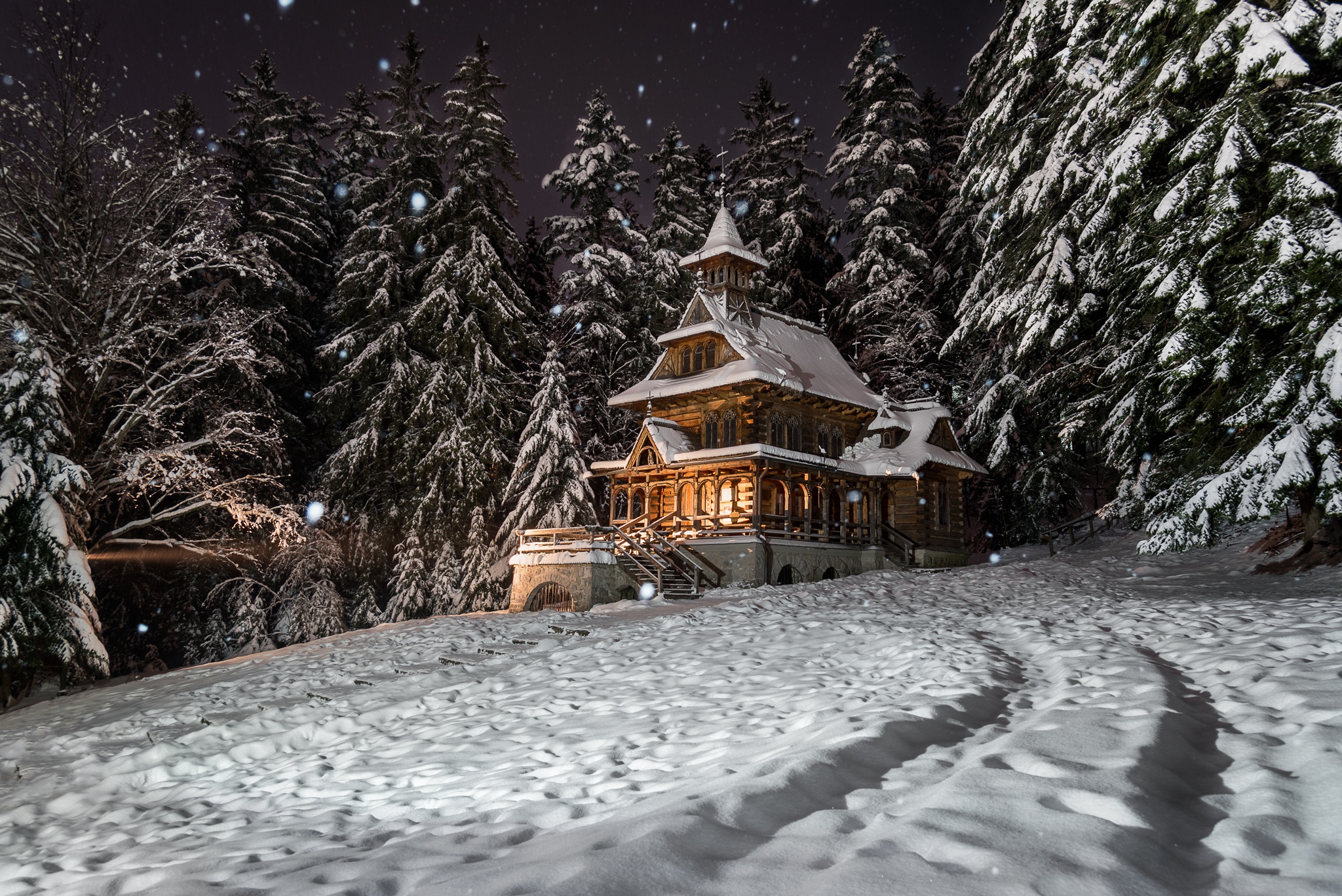 Laden Sie das Winter, Schnee, Kirche, Nacht, Kirchen, Religiös-Bild kostenlos auf Ihren PC-Desktop herunter