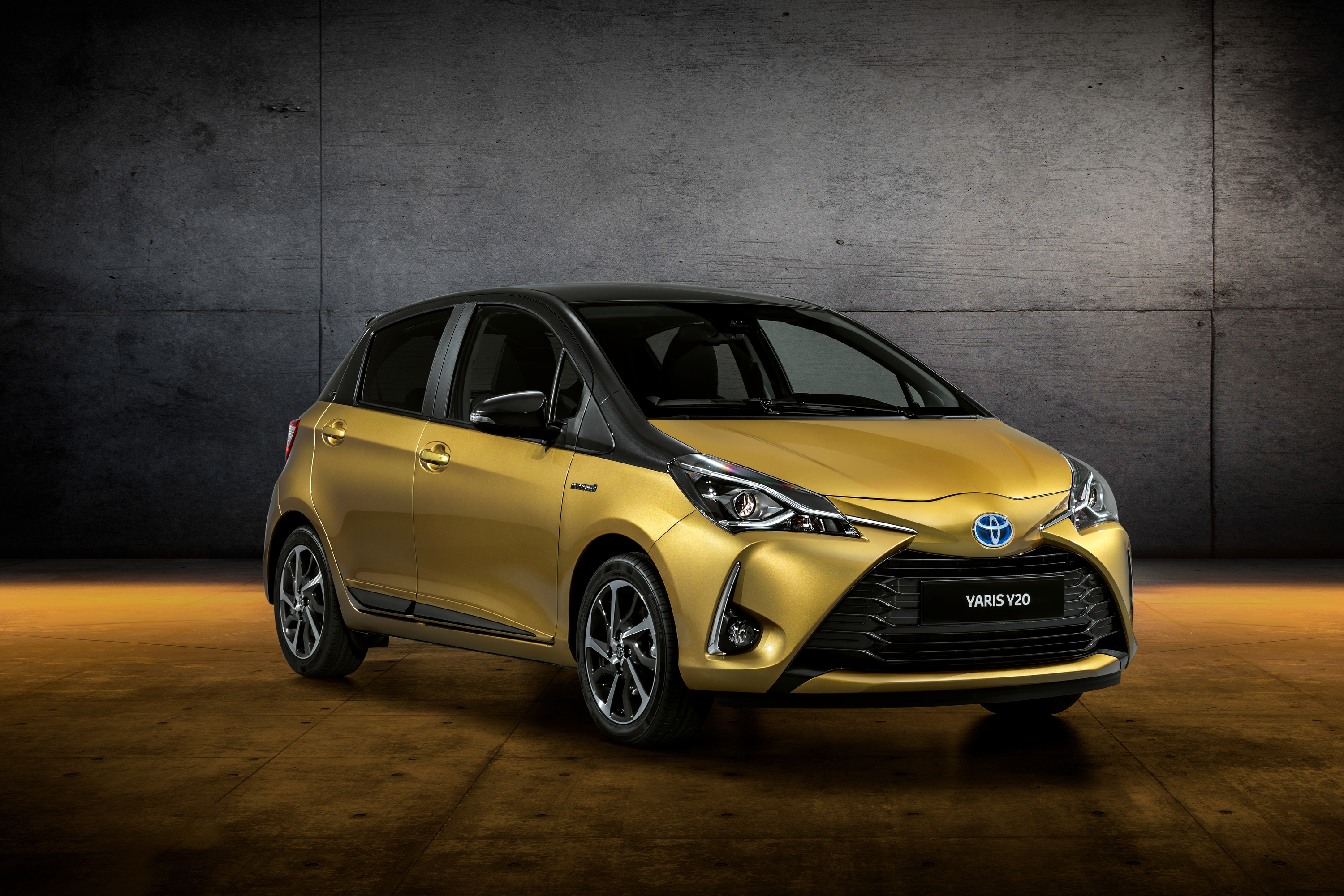 Free download wallpaper Toyota, Car, Compact Car, Vehicles, Toyota Yaris on your PC desktop