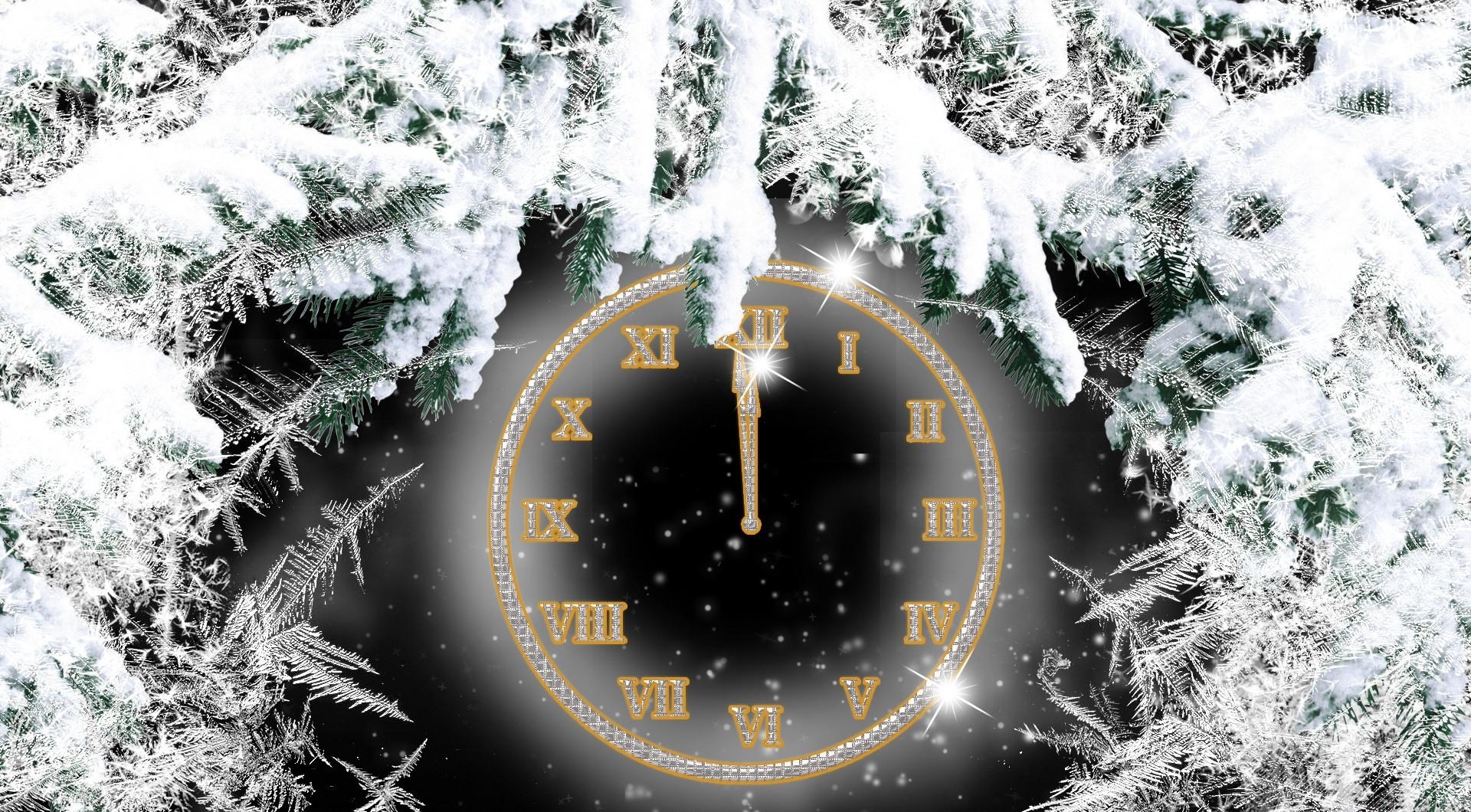 clock, holidays, snow, branches, needles, clock face, dial, midnight