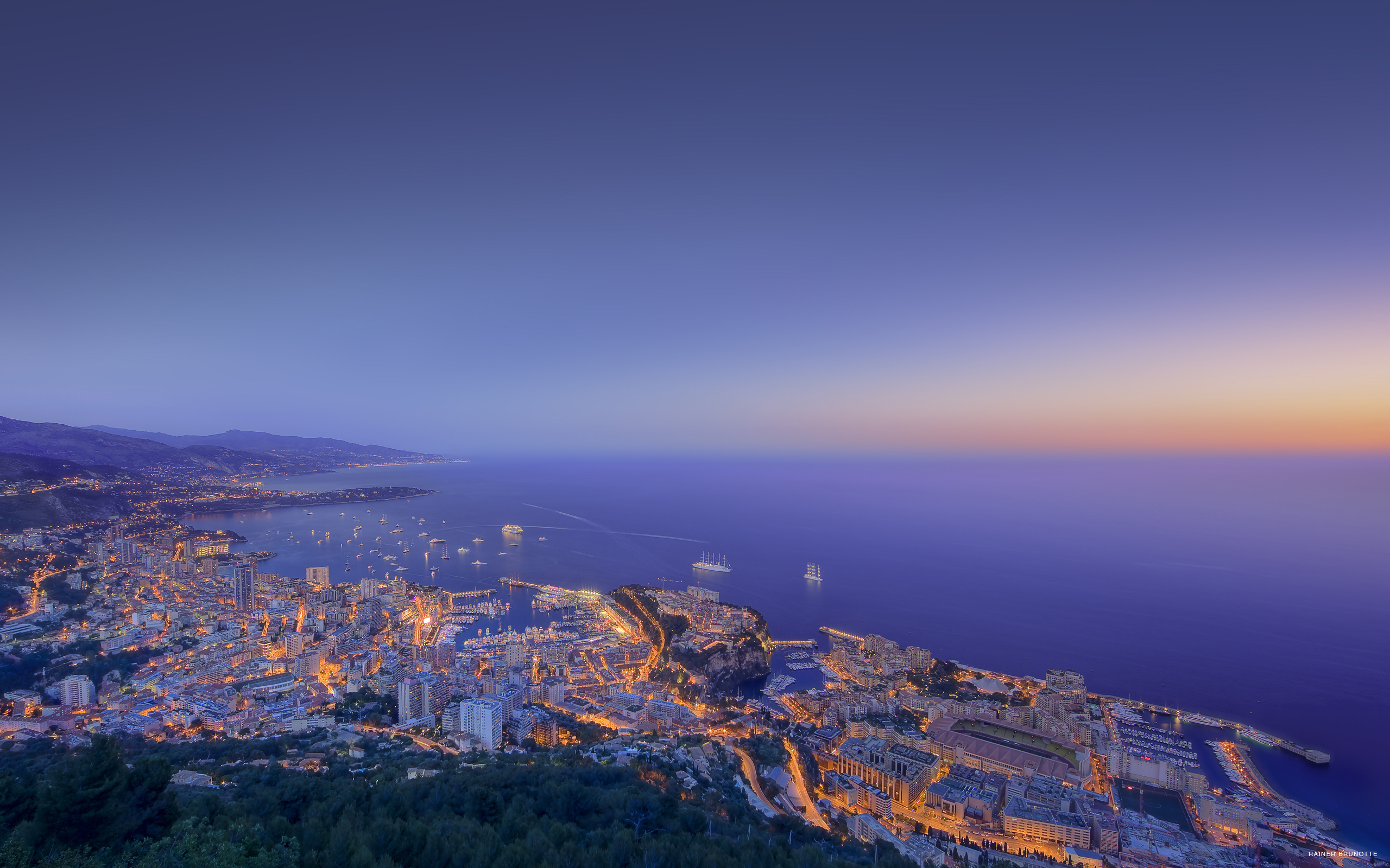 Скачати мобільні шпалери Пейзаж, Місто, Океан, Вечір, Монако, Фотографія, Захід Сонця безкоштовно.